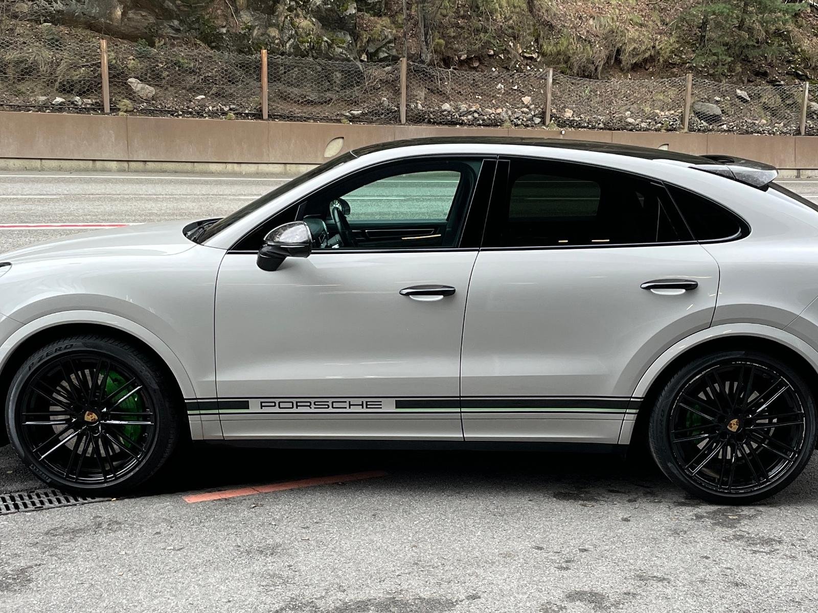 Porsche Cayenne Coupe
