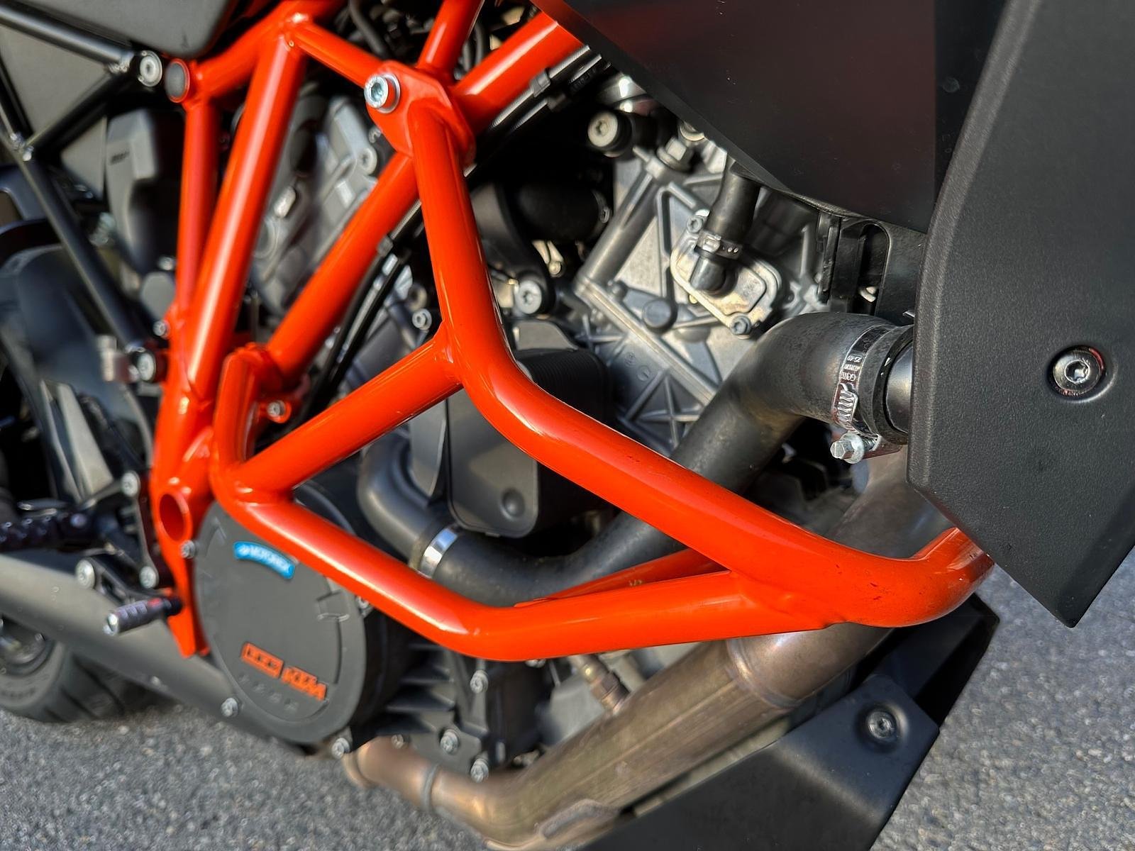 KTM 1290 Super Duke GT