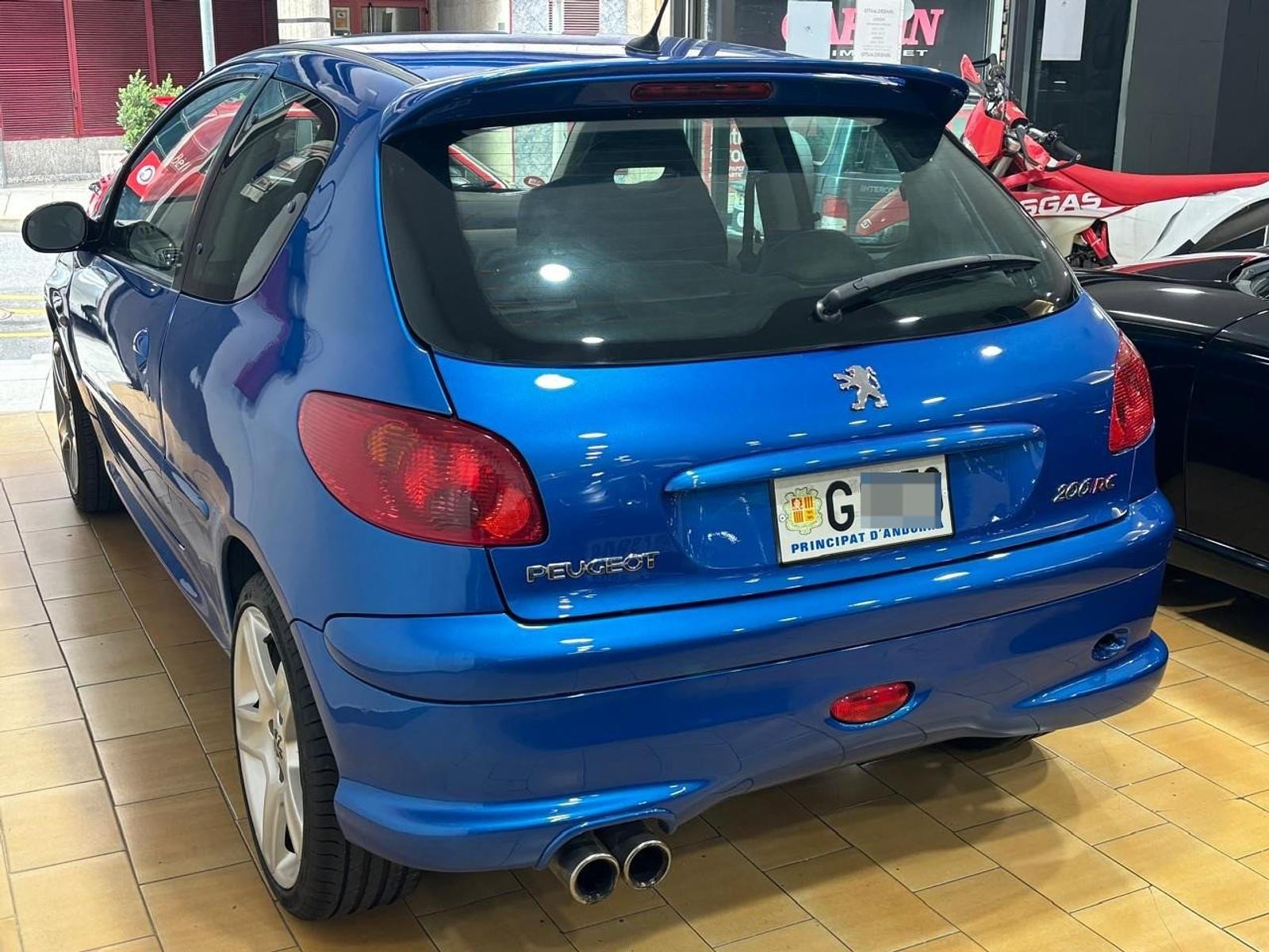 Peugeot 206