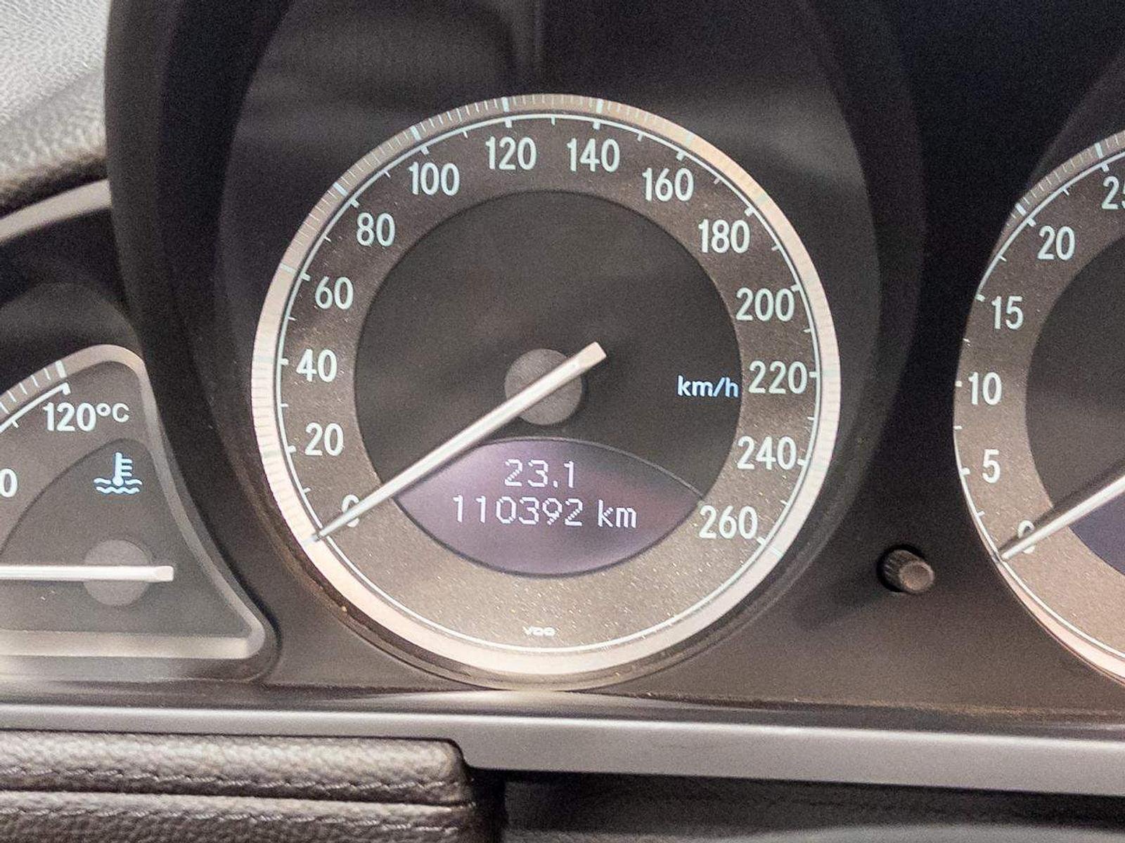 Mercedes-Benz Sl-Class