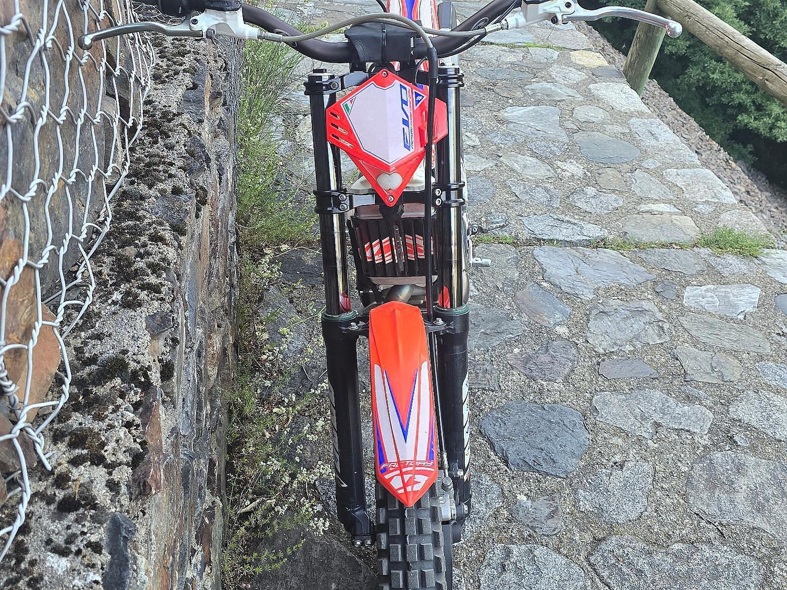 Beta Evo Factory 2T 300