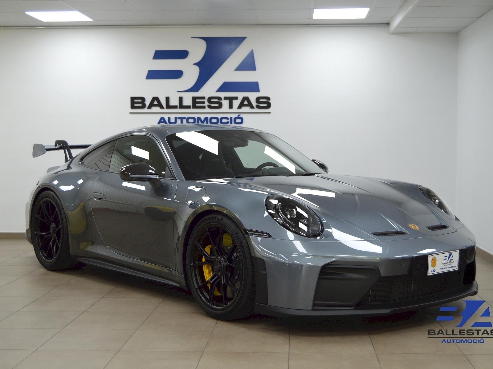 Porsche 911