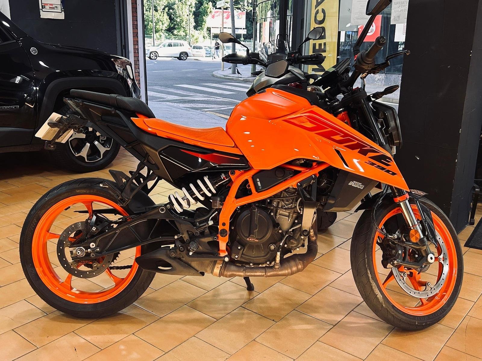 KTM 390 Duke