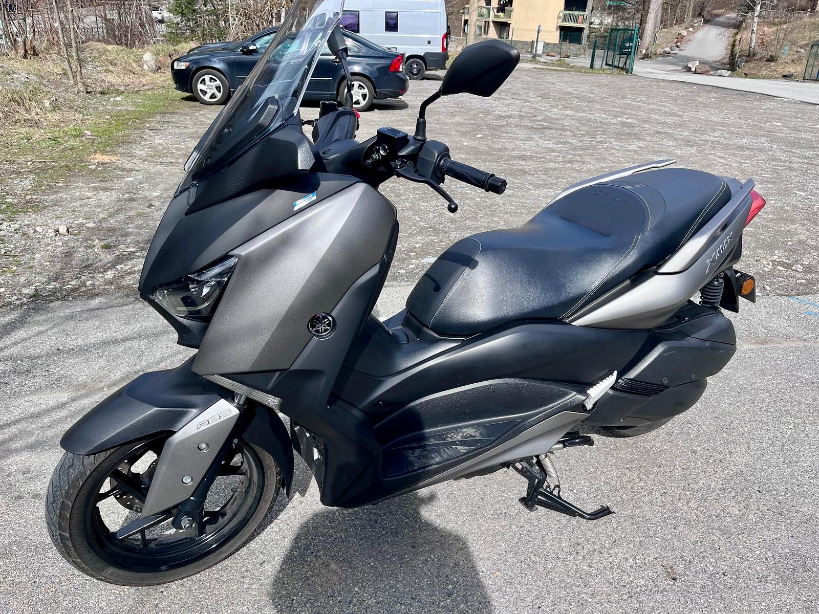 Yamaha X-MAX 300