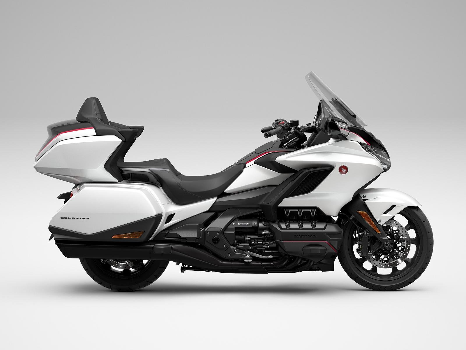 Honda GL 1800 Gold Wing Tour DCT