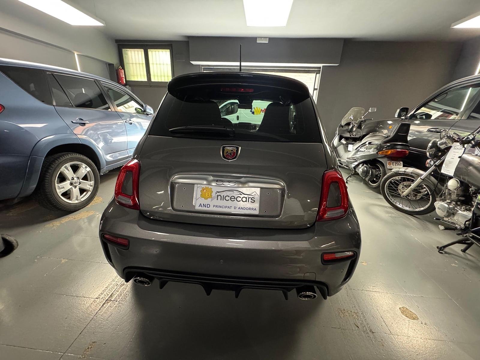 Abarth 595
