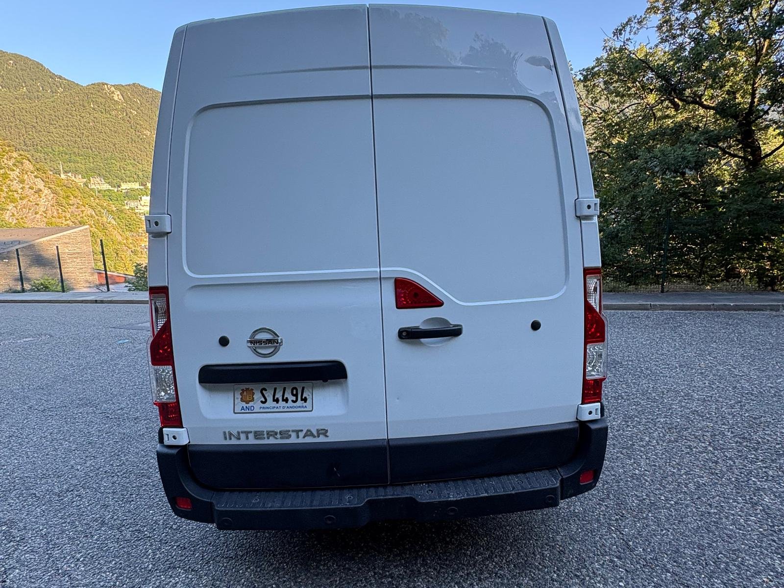 Nissan Interstar