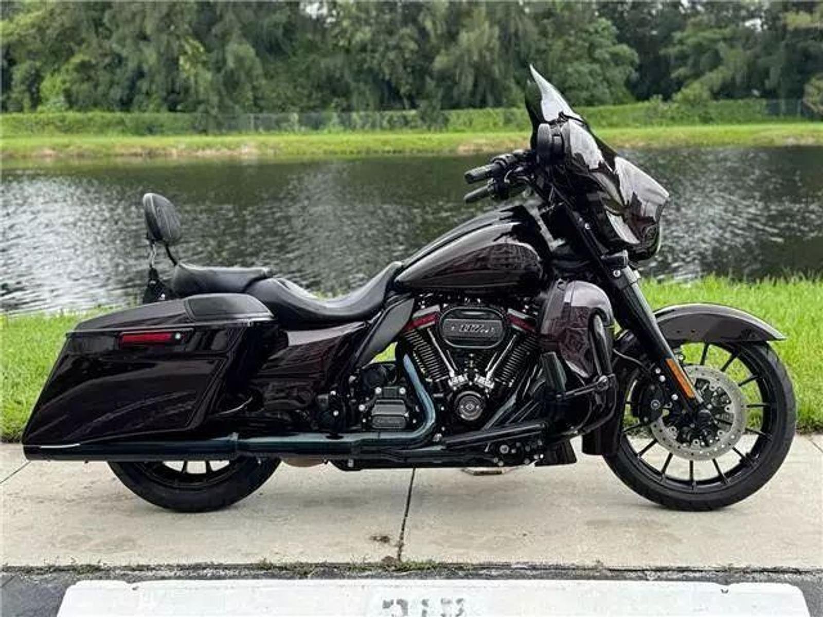 Harley-Davidson CVO Street Glide