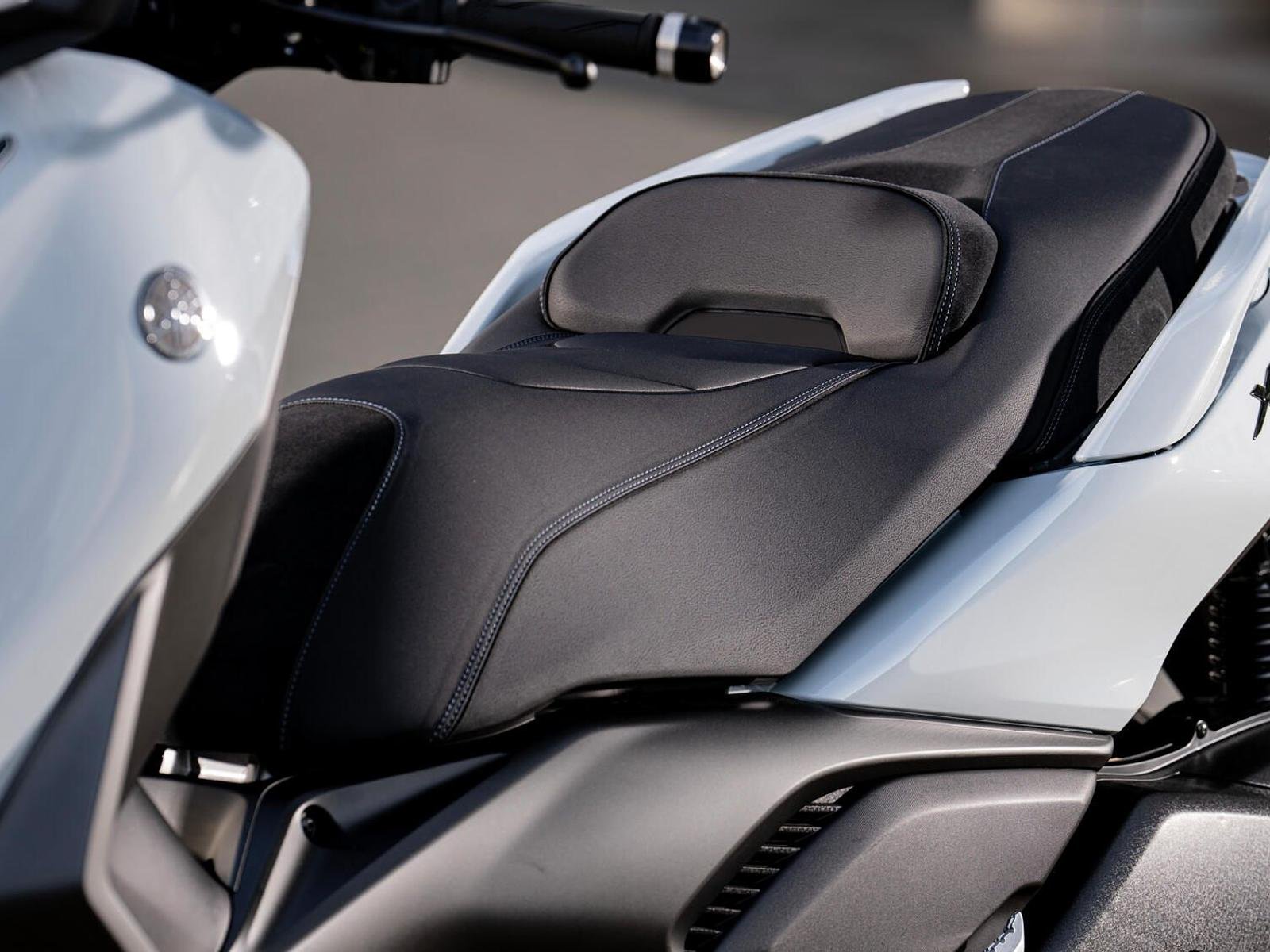 Yamaha XMAX 300 Tech MAX