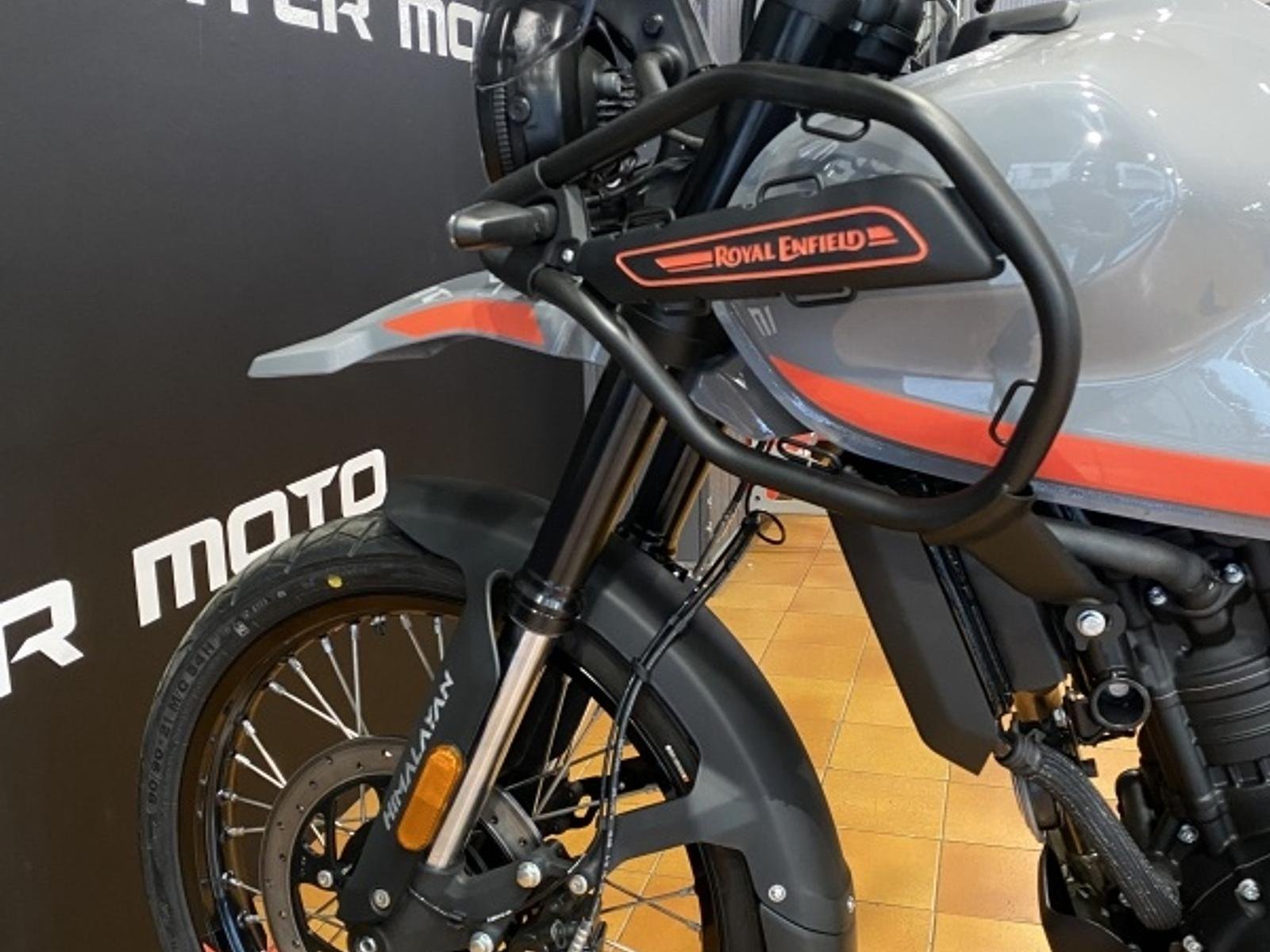 Royal Enfield HIMALAYAN 450