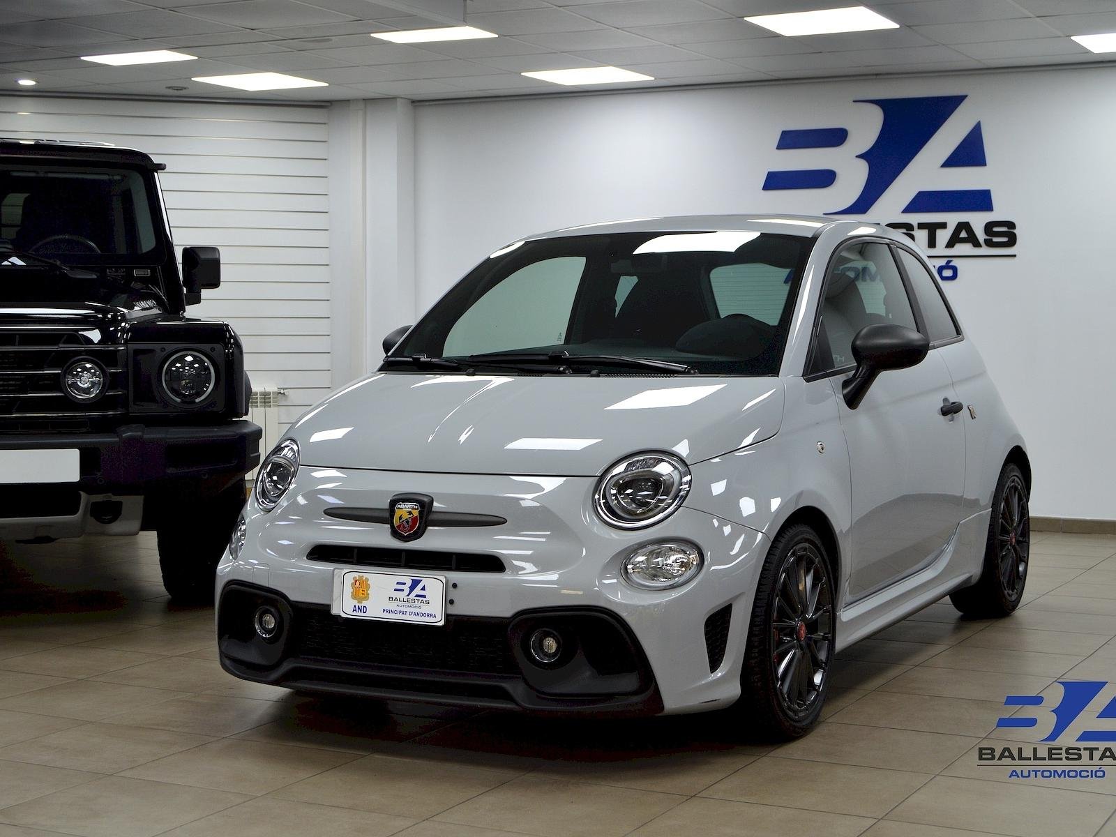 Abarth 695 Rivale