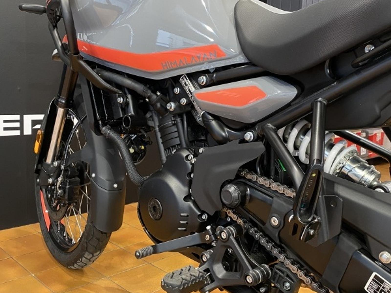 Royal Enfield HIMALAYAN 450