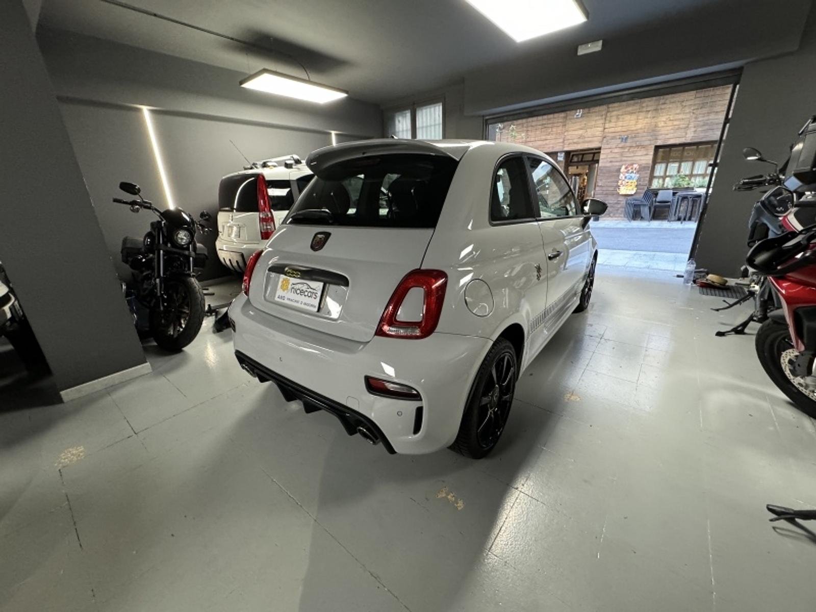 Abarth 595 Competizione