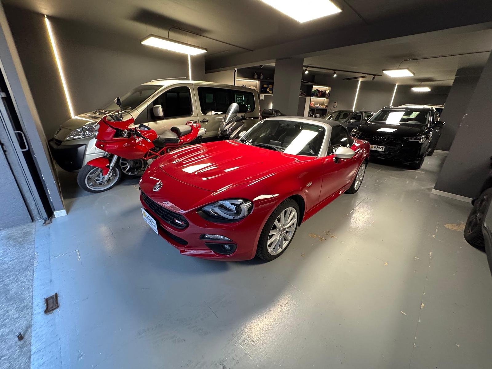Fiat 124 Spider