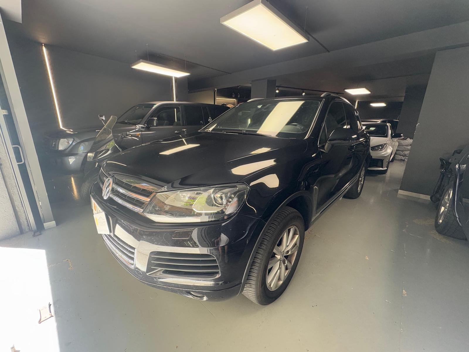 Volkswagen Touareg