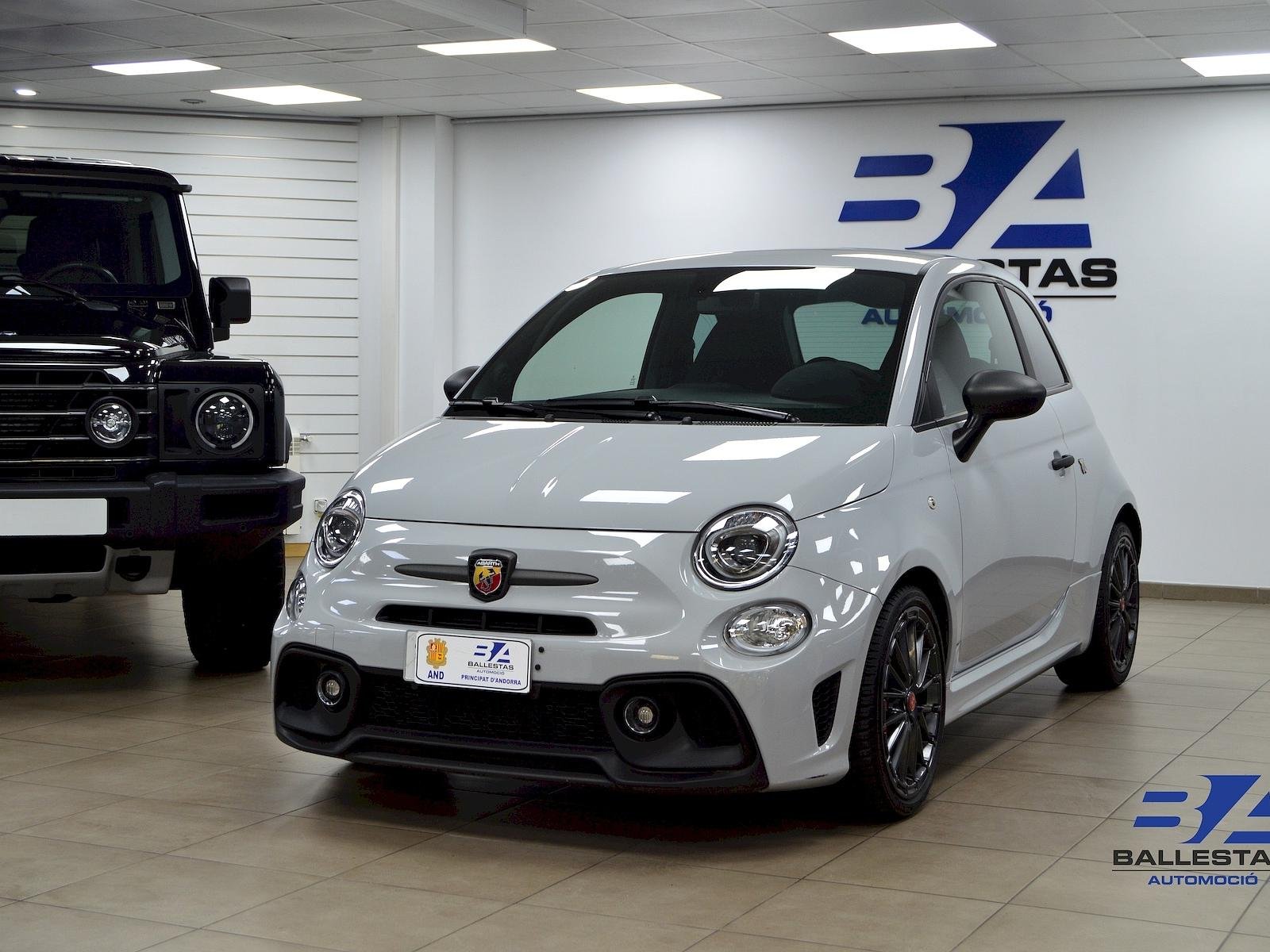 Abarth 695 Rivale
