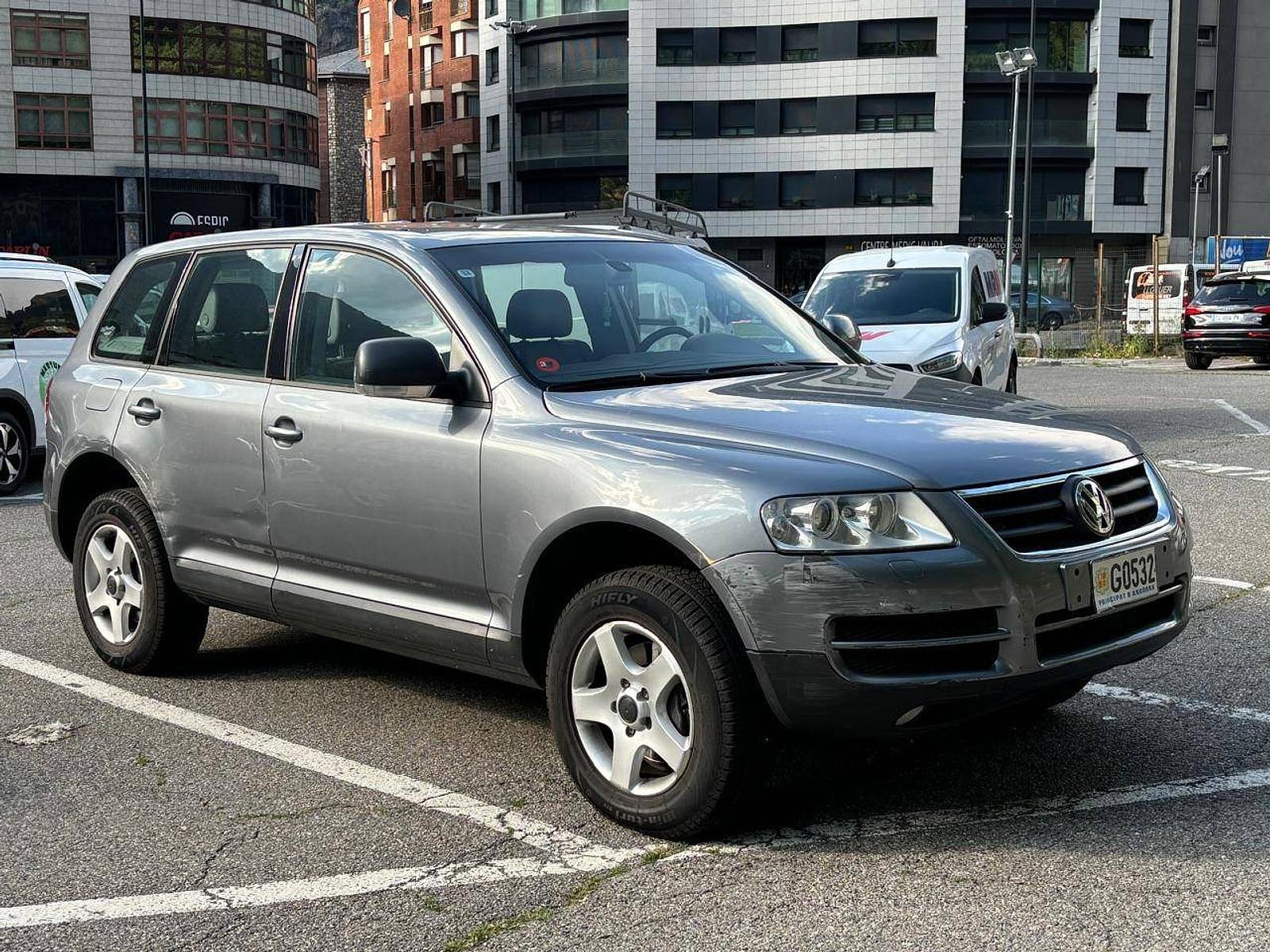 Volkswagen Touareg