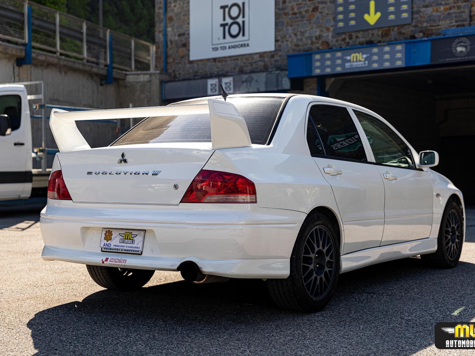 Mitsubishi Lancer