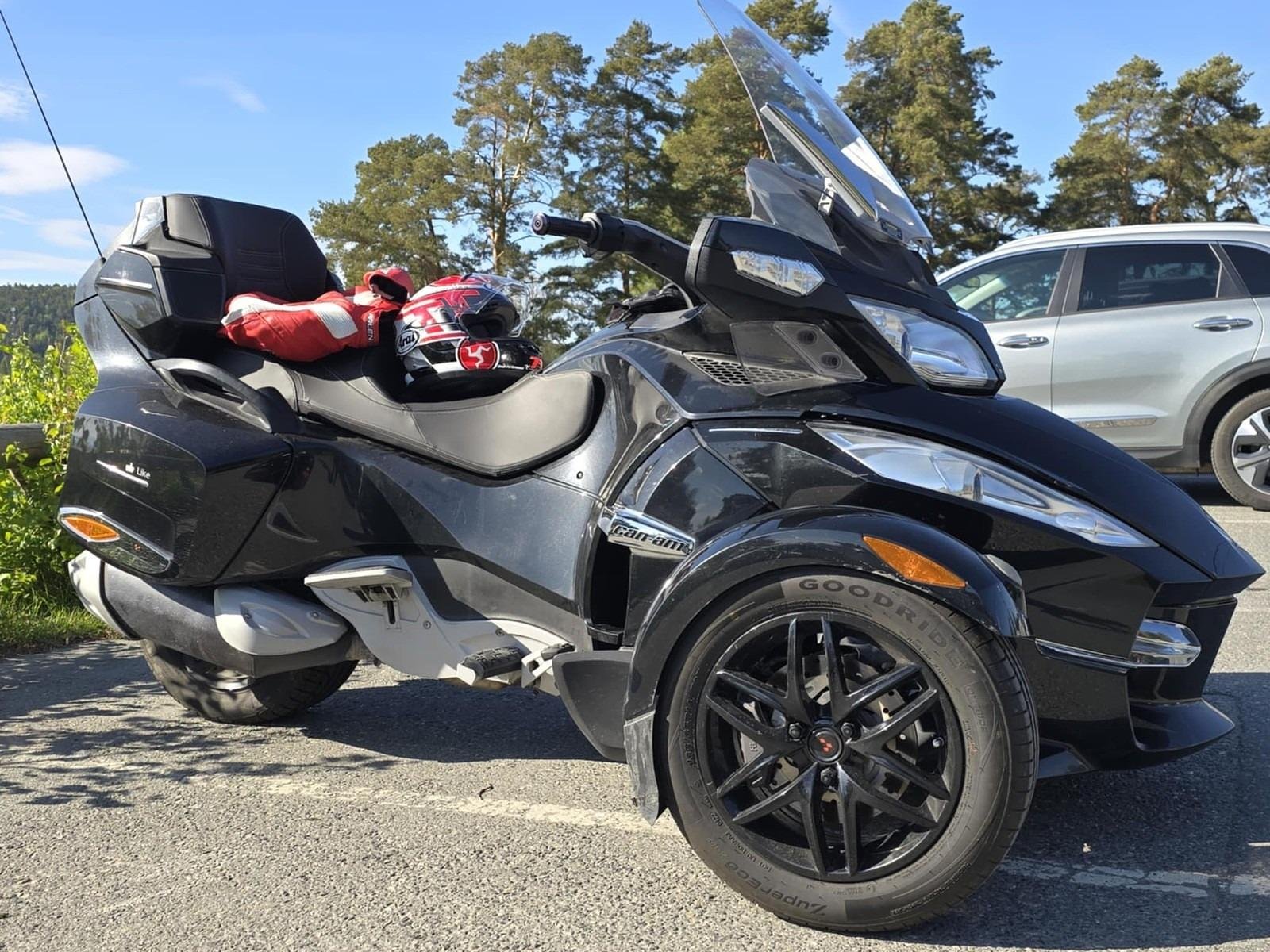 Can-Am Spyder Roadster RT Limited