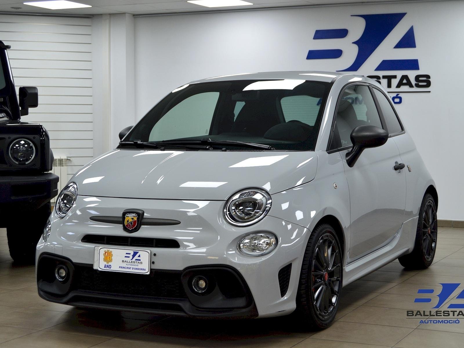 Abarth 695 Rivale