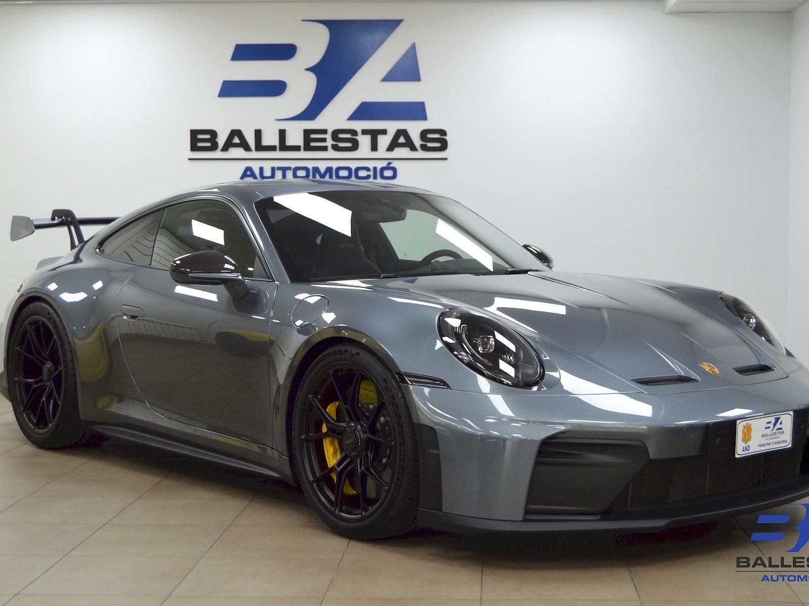 Porsche 911