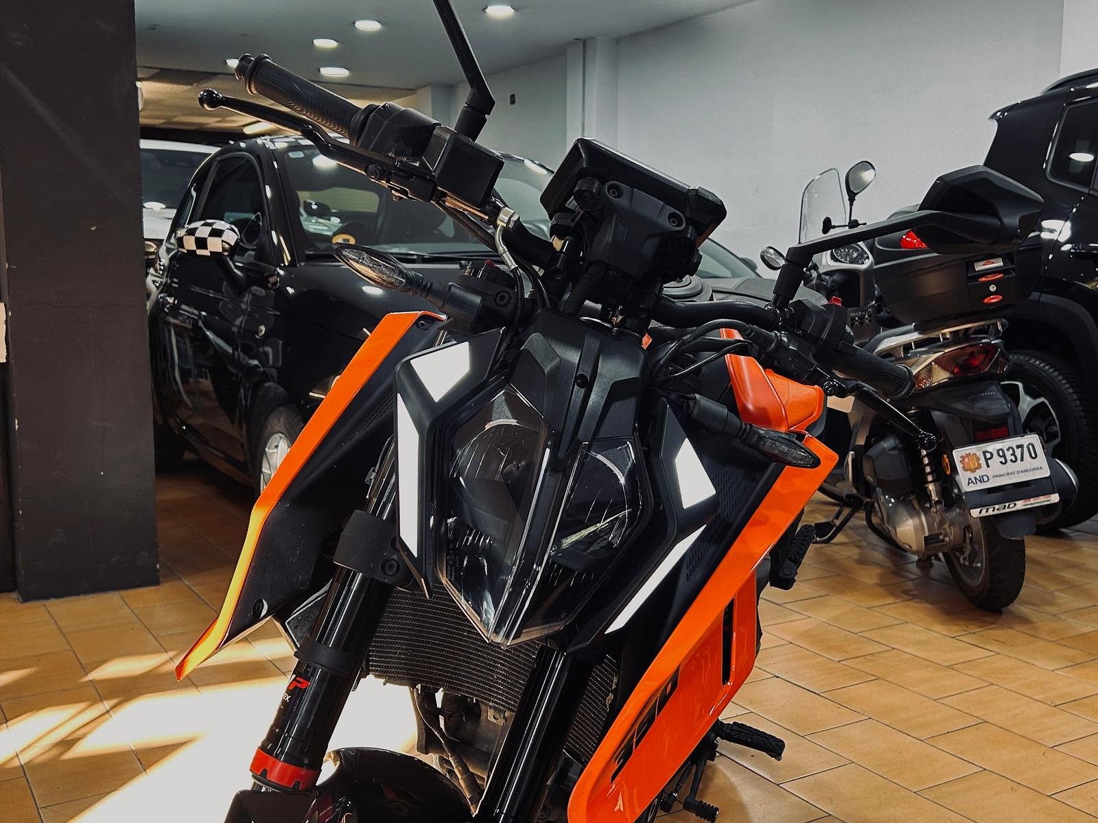 KTM 390 Duke
