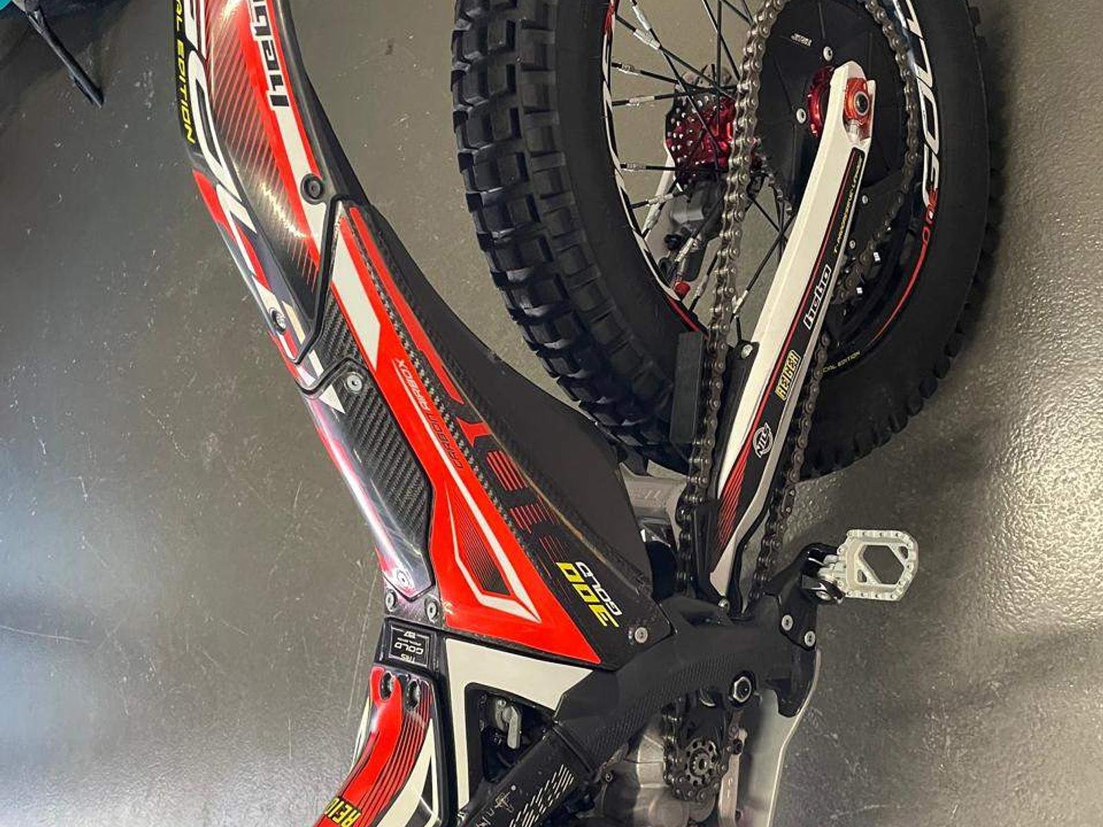 TRS Gold 300
