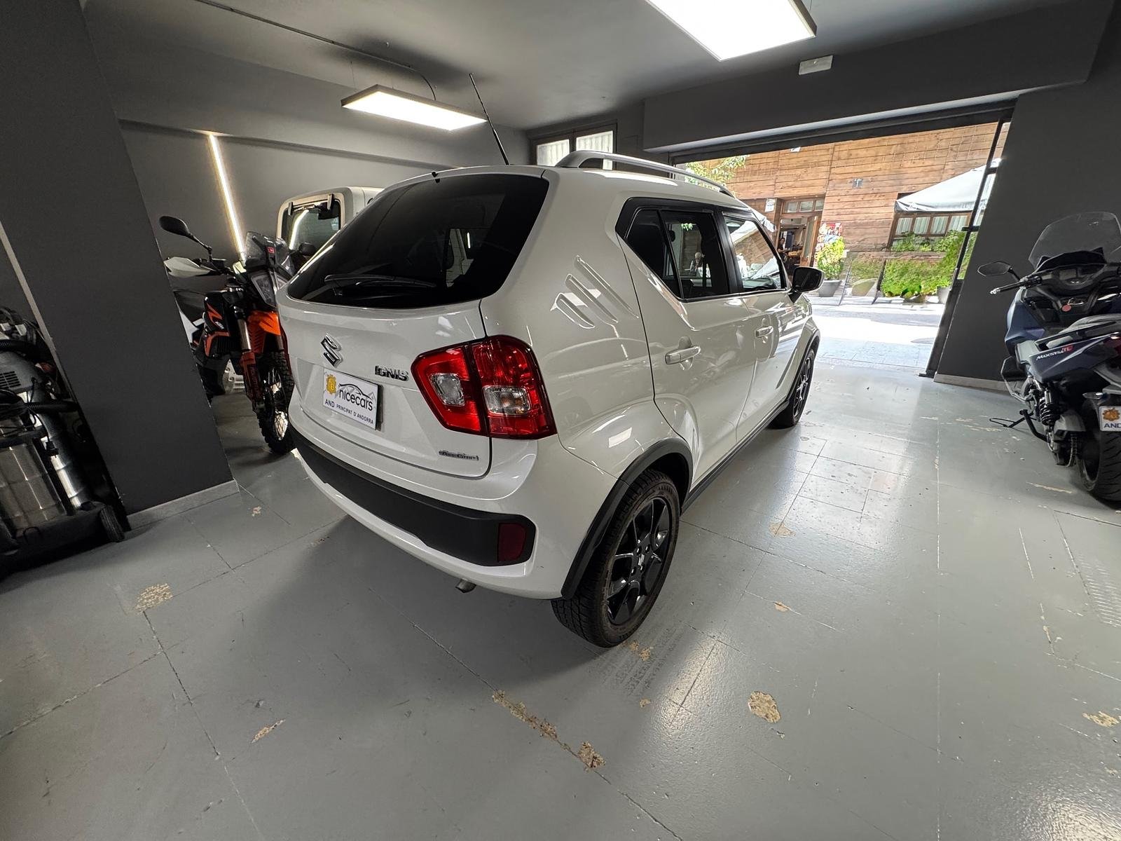 Suzuki Ignis