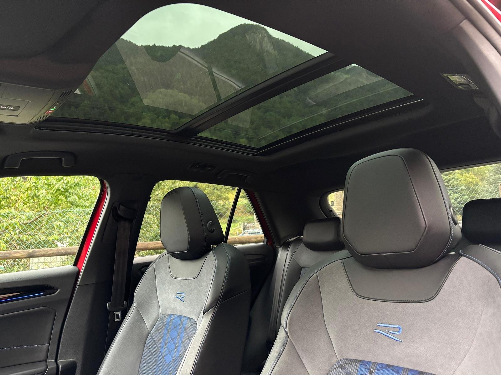 Volkswagen T-Roc R