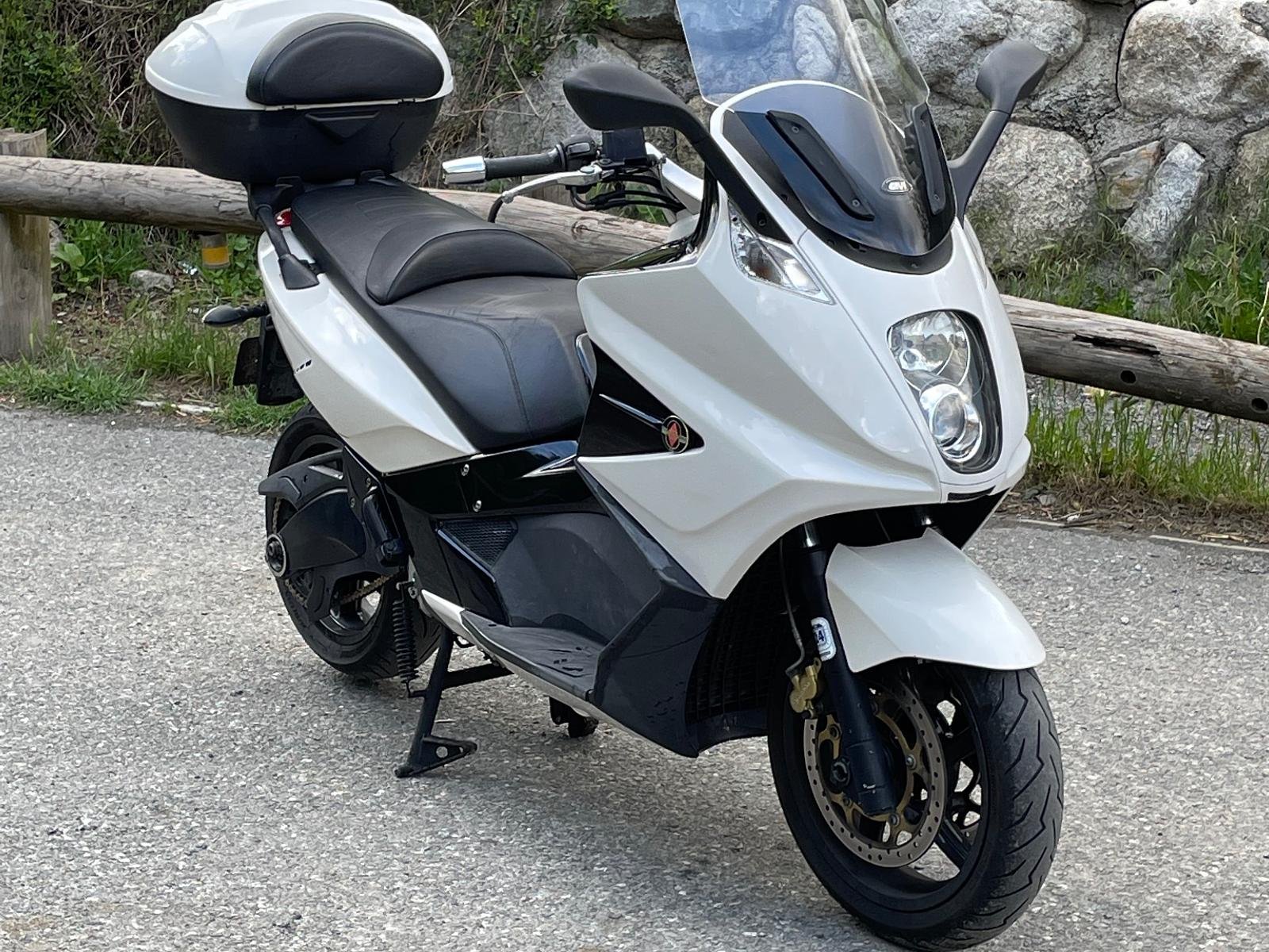 Gilera GP 800 Centenario