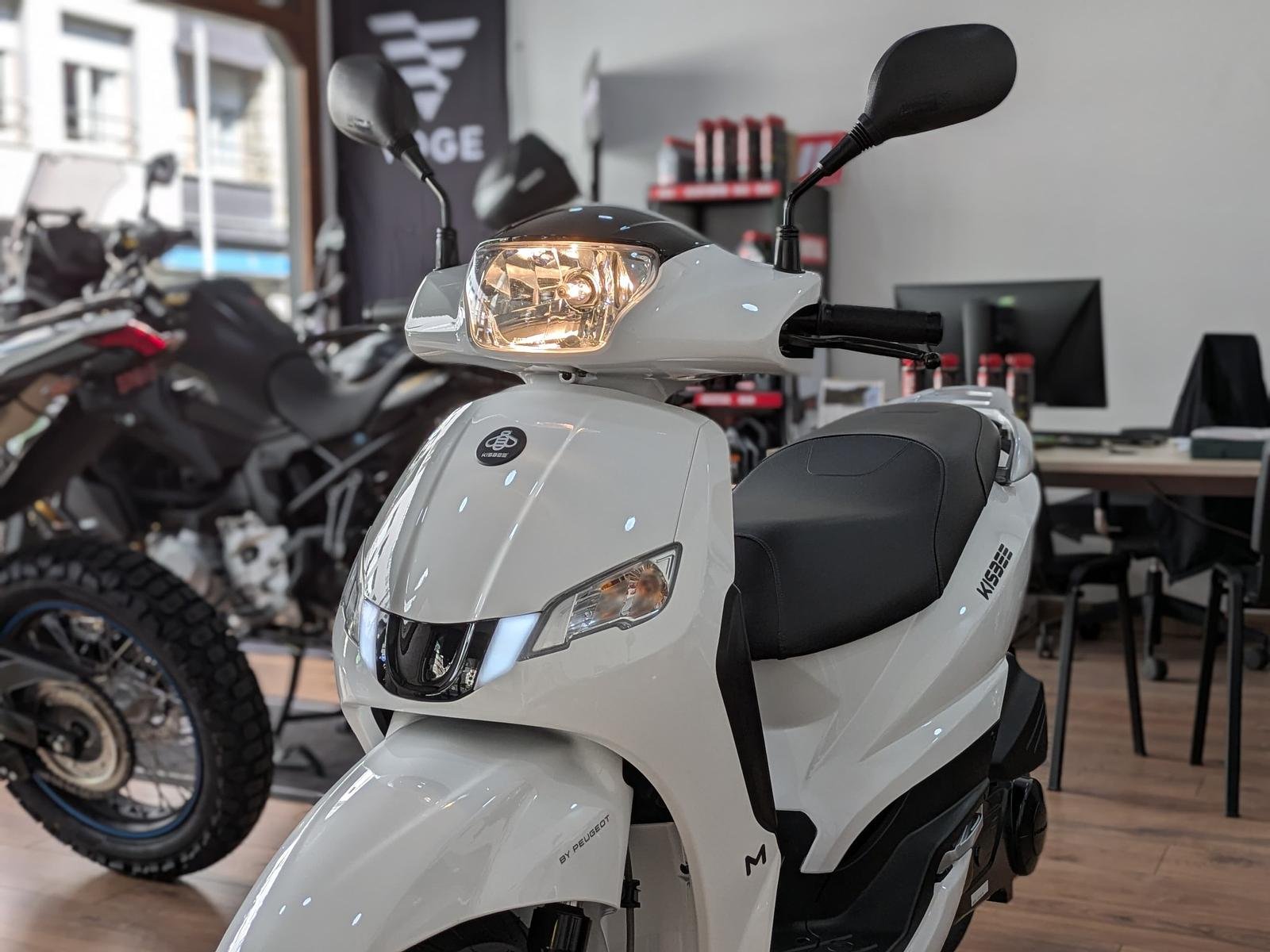 Peugeot KISBEE M