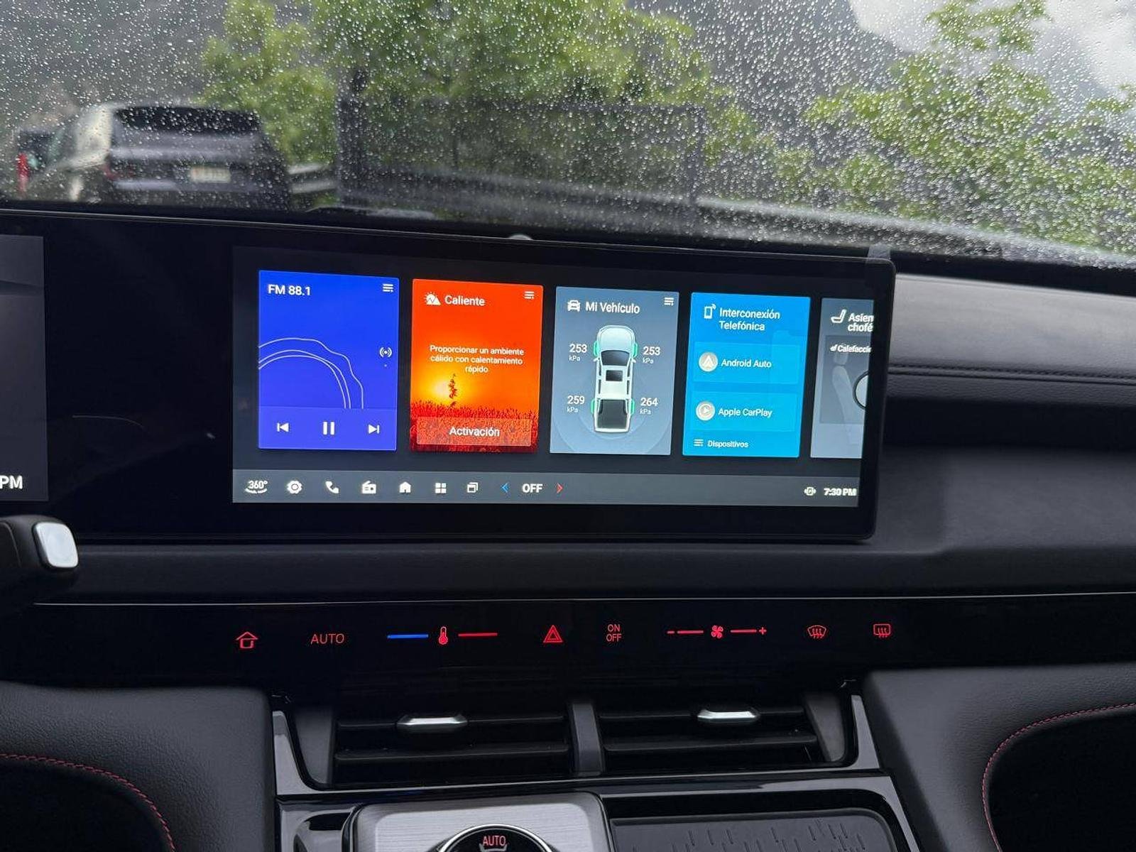 Maxus T70