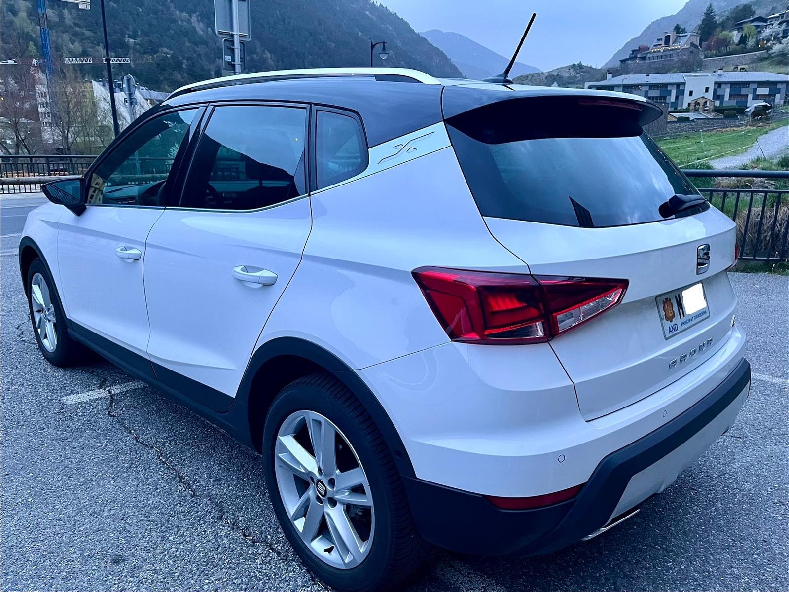 Seat Arona