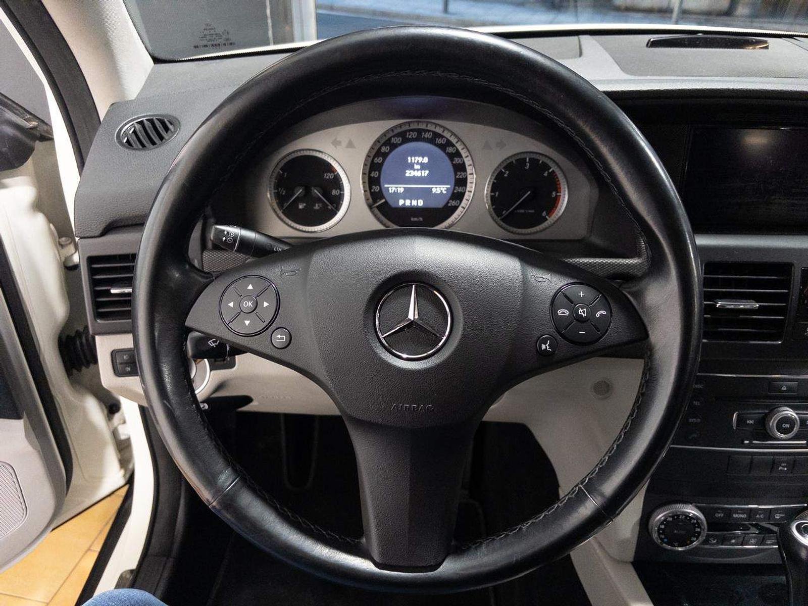Mercedes-Benz Glk-Class