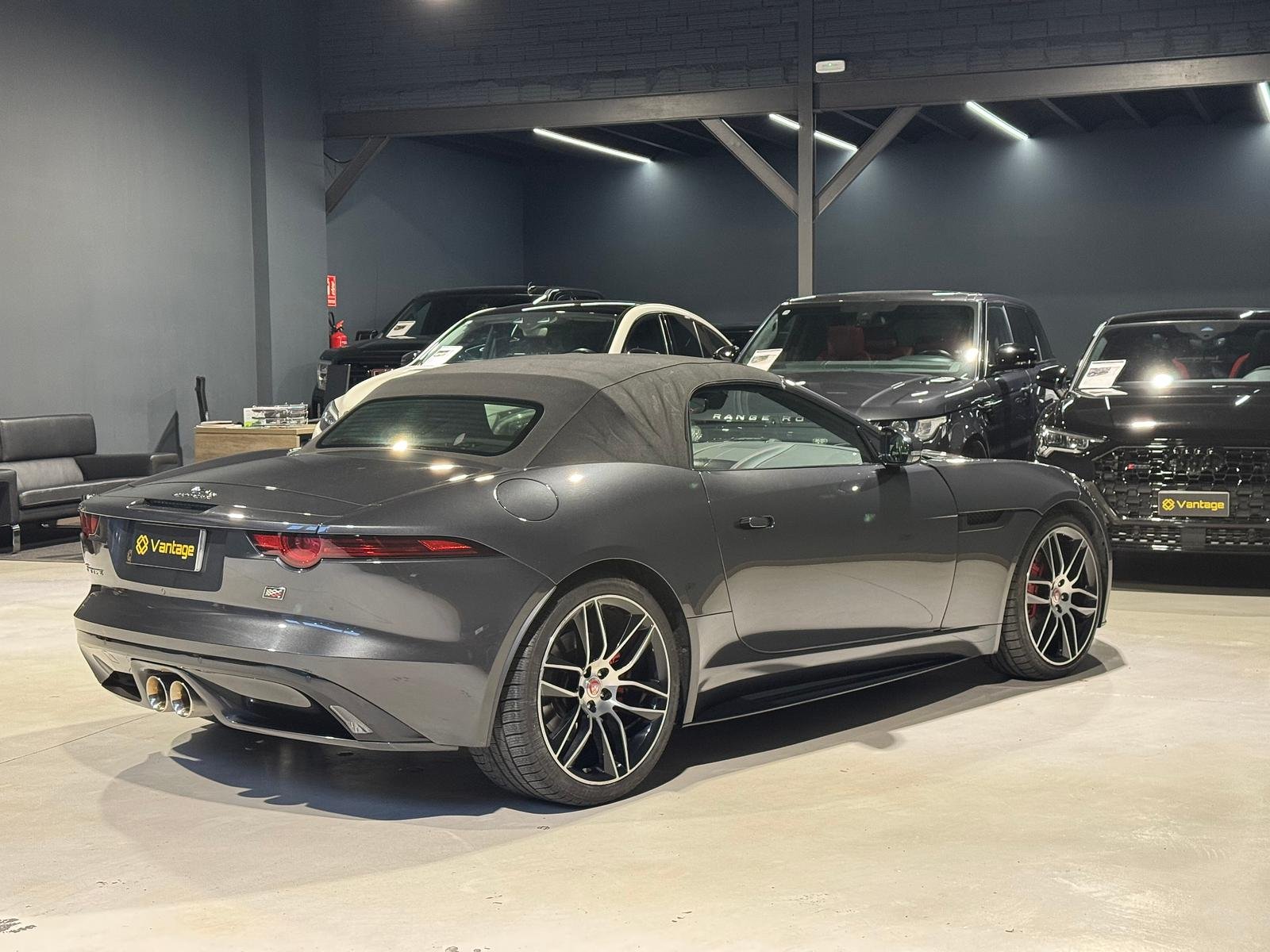Jaguar F-Type