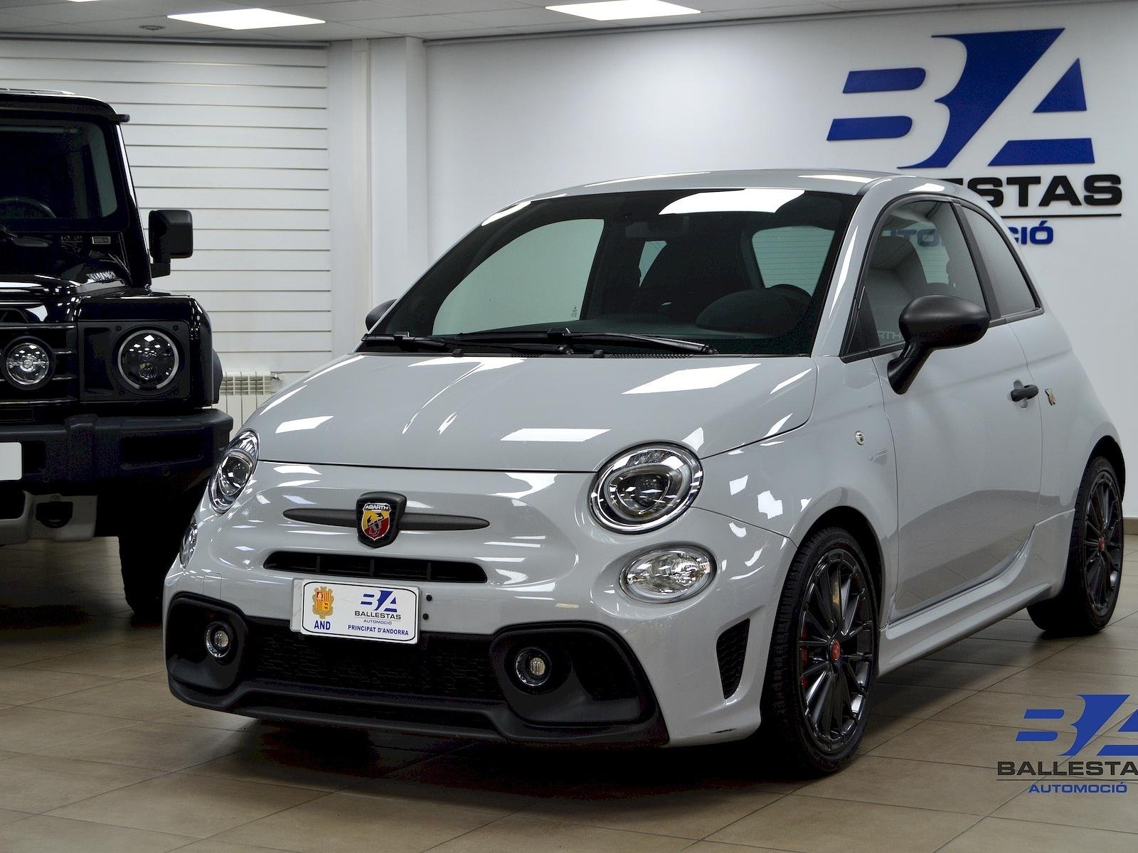 Abarth 695 Rivale