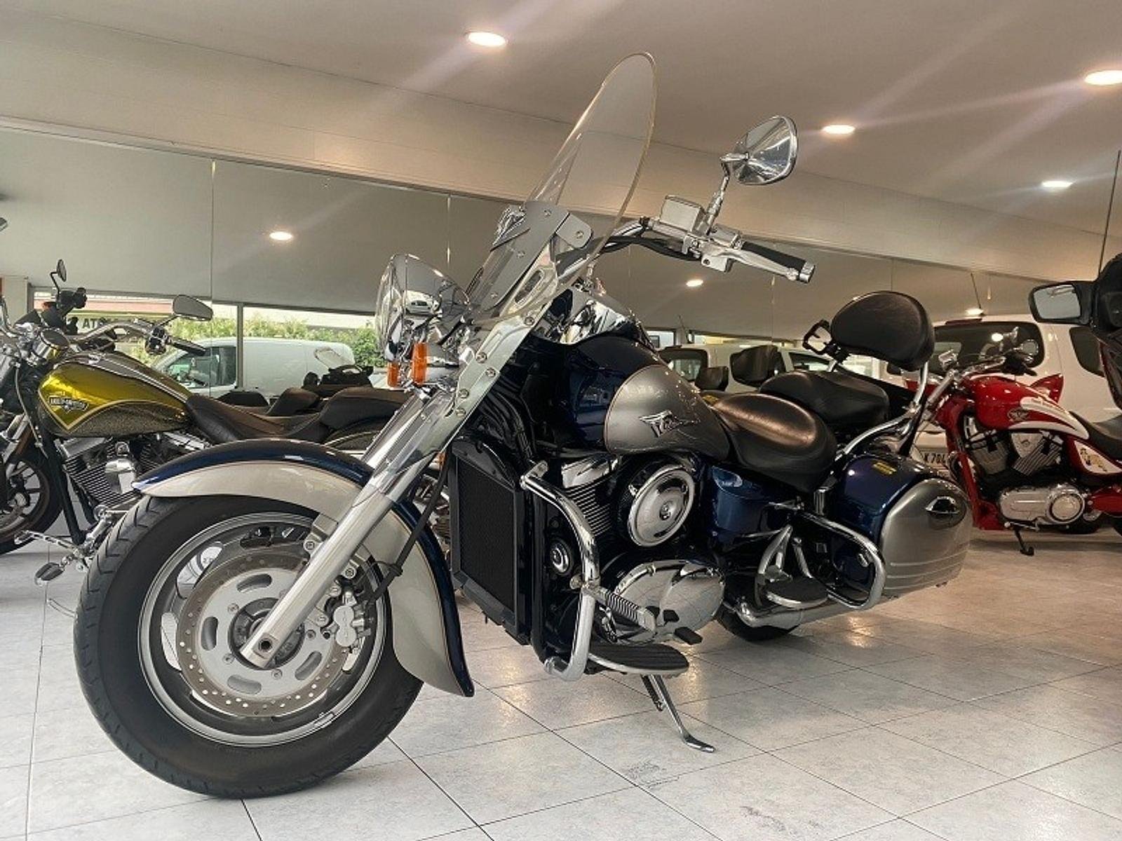 Kawasaki VN Vulcan 1600 Classic Tourer
