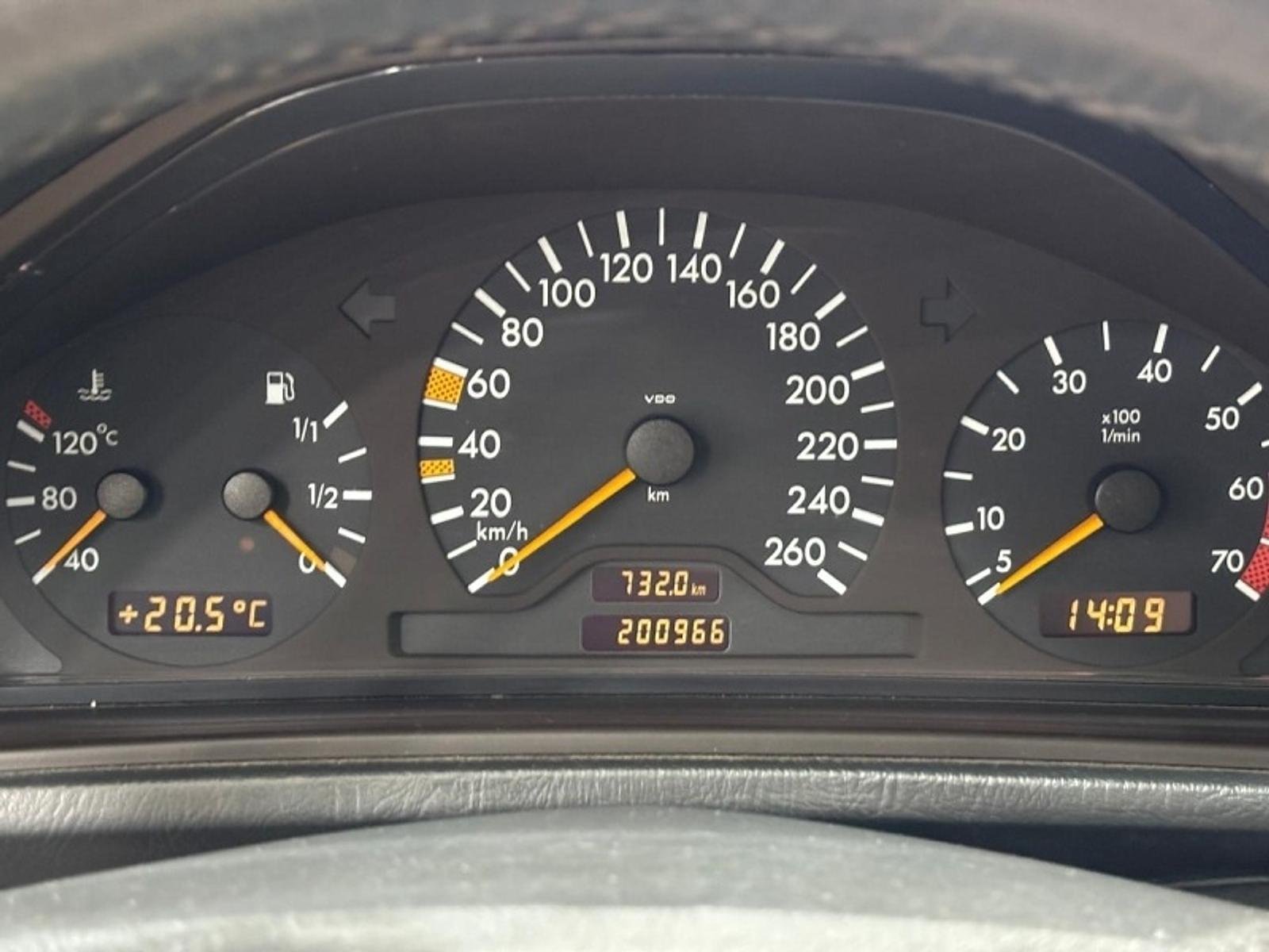 Mercedes-Benz Clk-Class