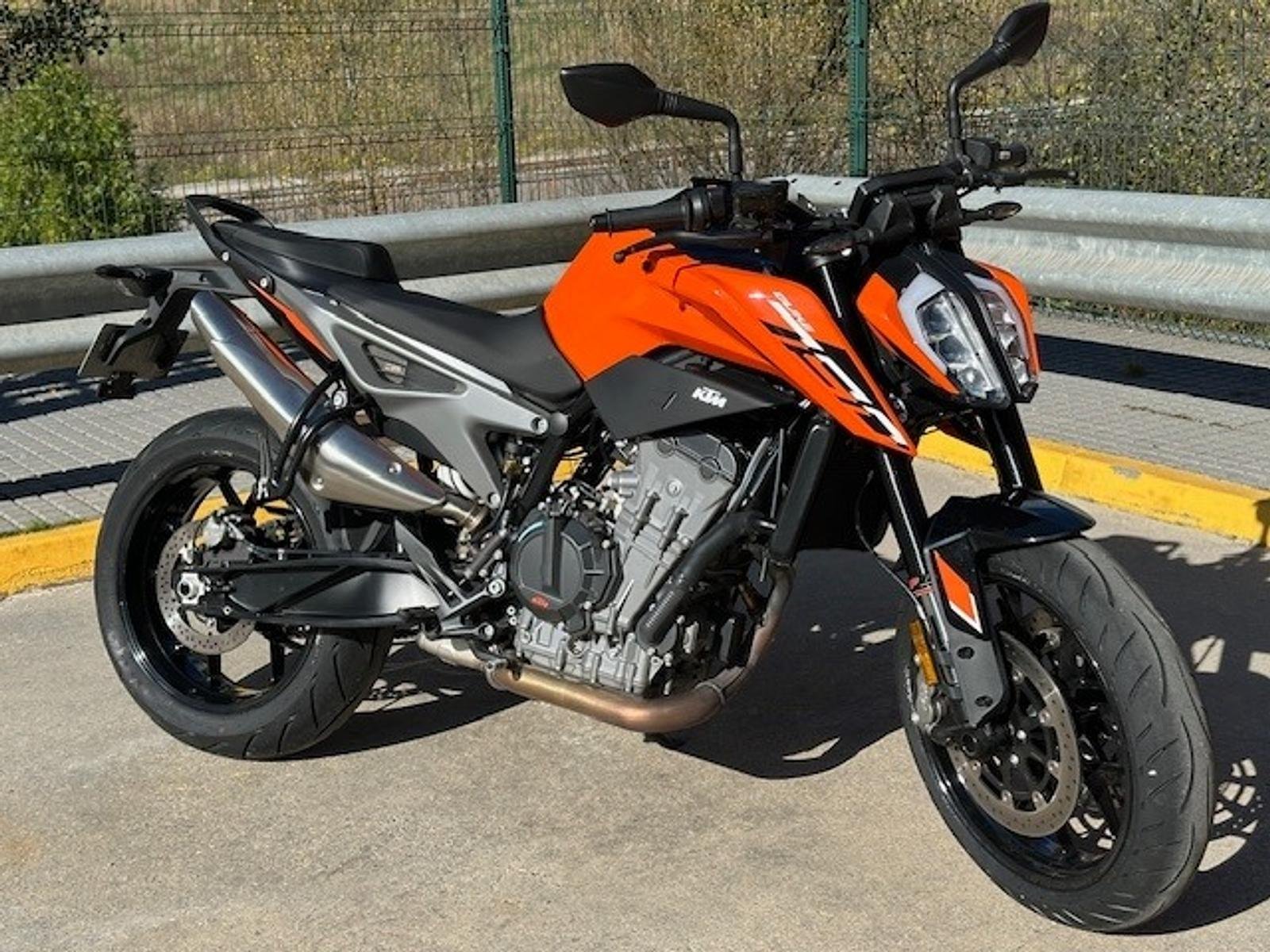 KTM 790 Duke L