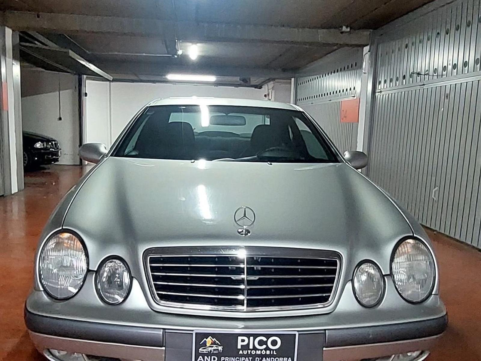 Mercedes-Benz Clk-Class