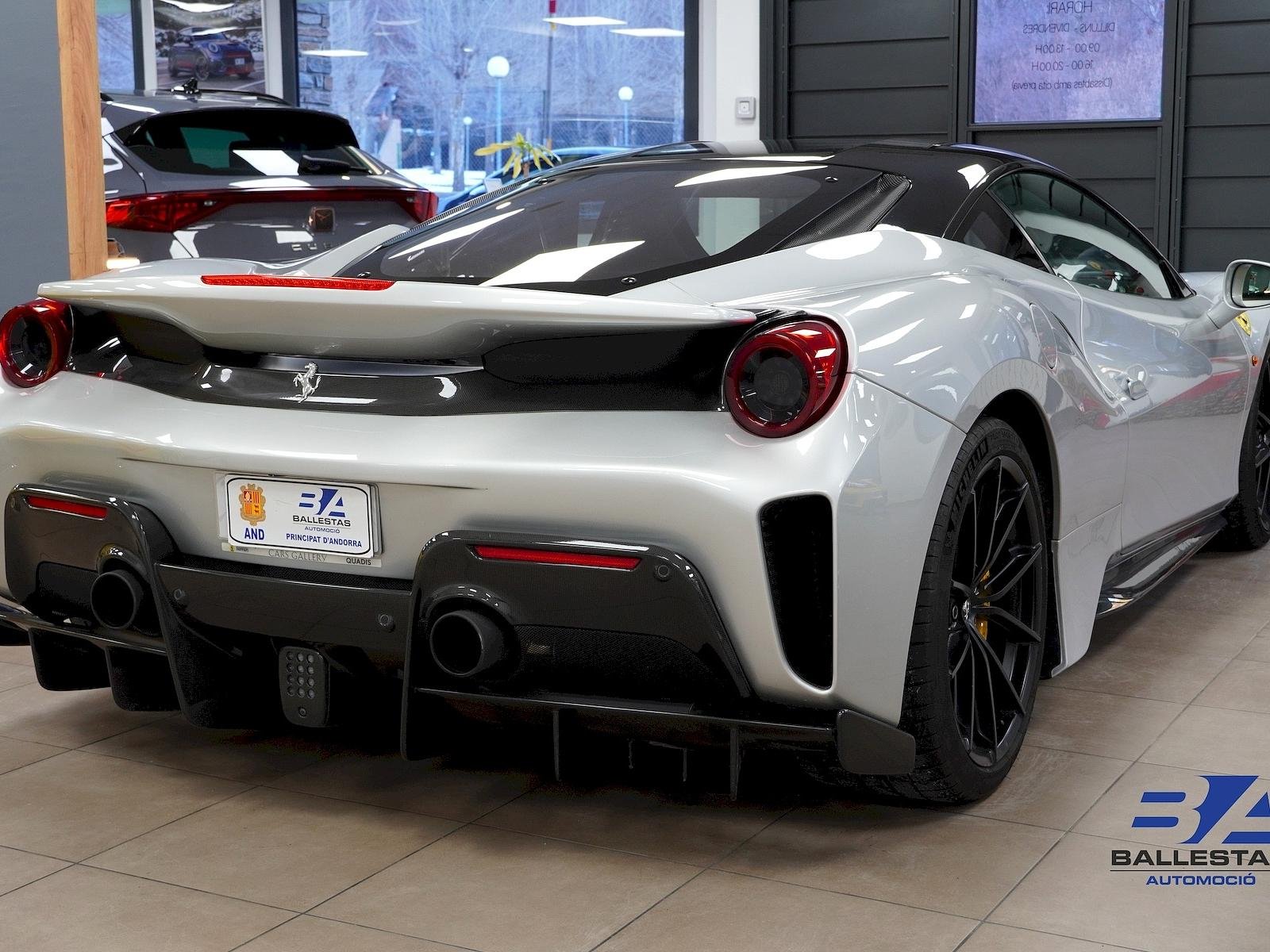 Ferrari 488