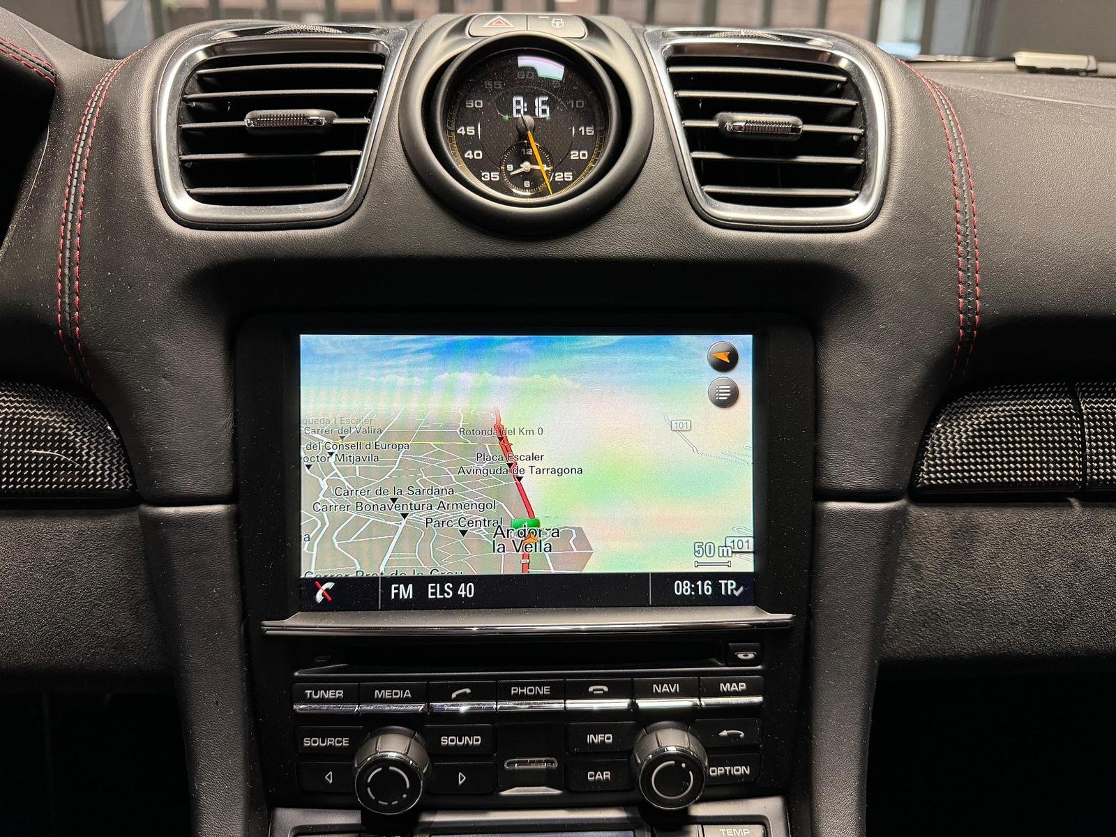 Porsche Cayman Gt4