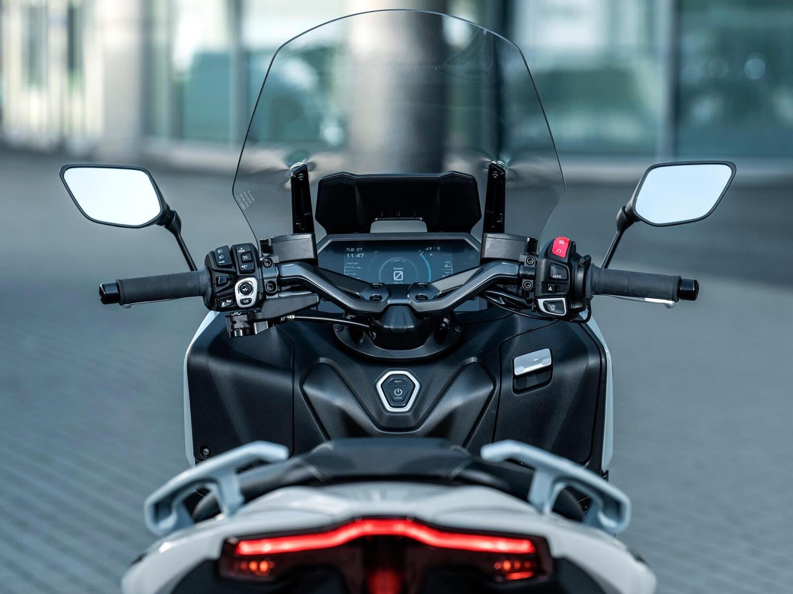 Yamaha TMAX Tech Max