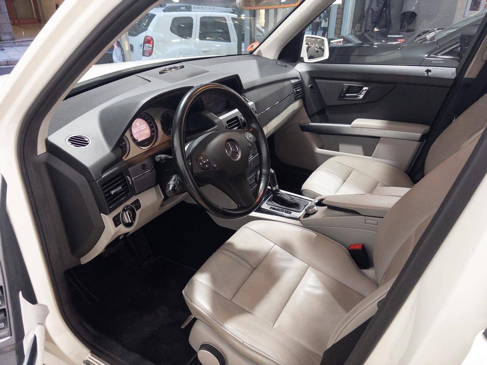 Mercedes-Benz Glk-Class