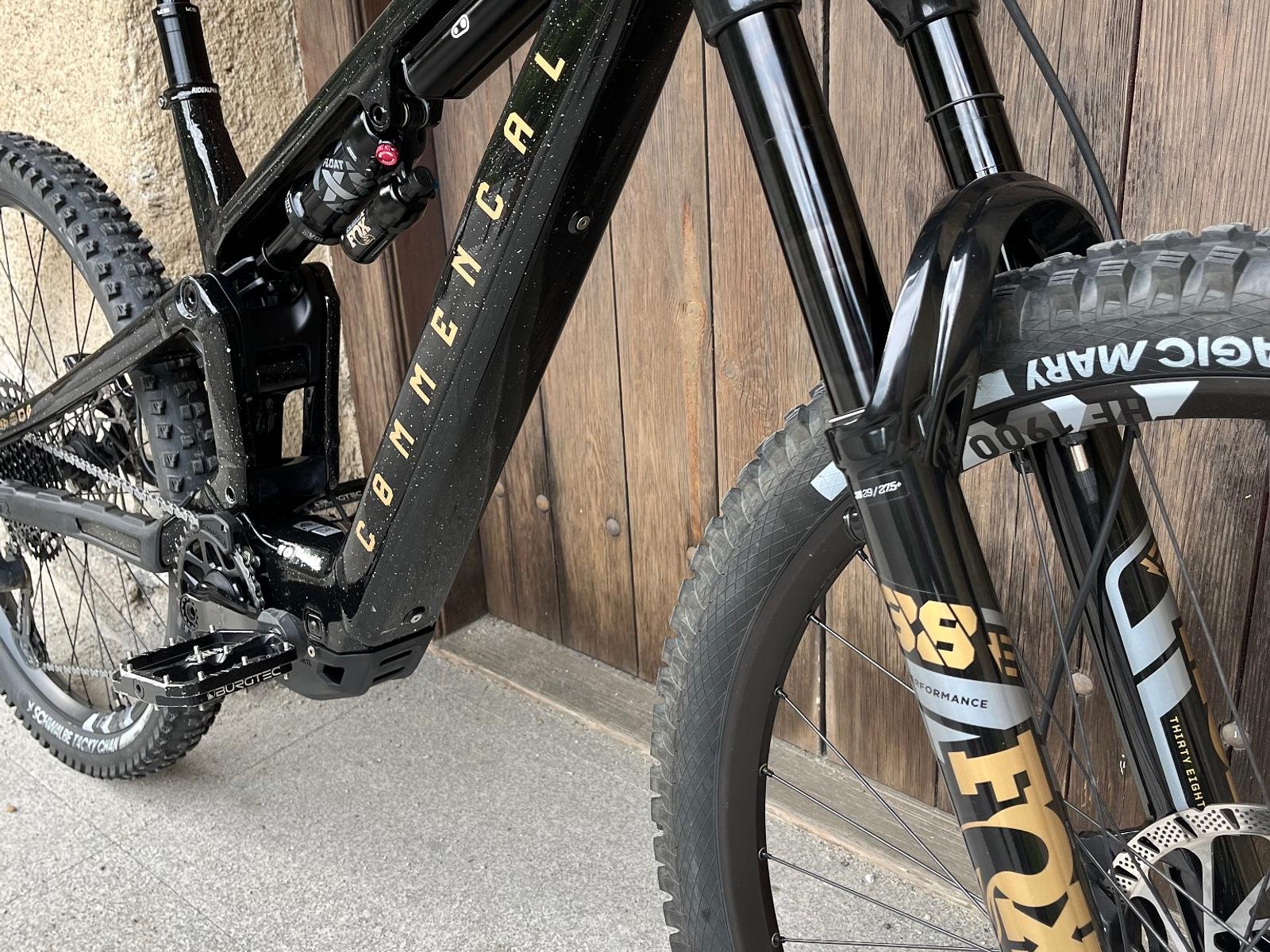 Commencal