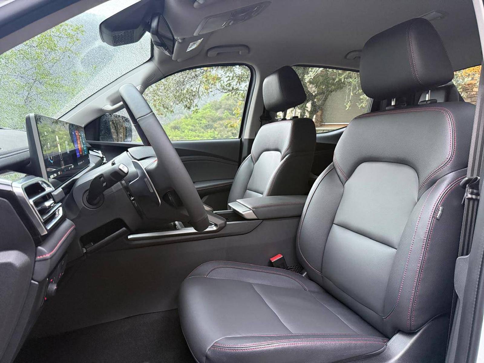 Maxus T70