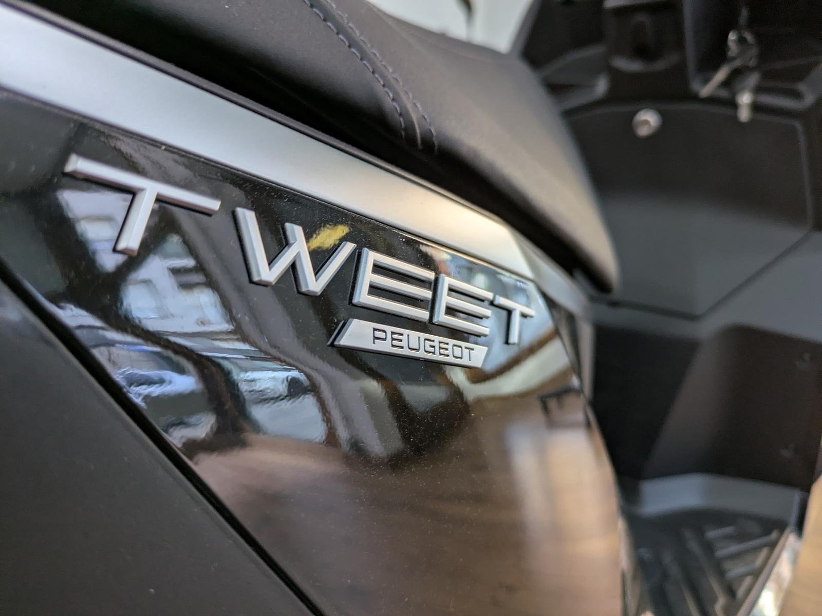 Peugeot Tweet 125