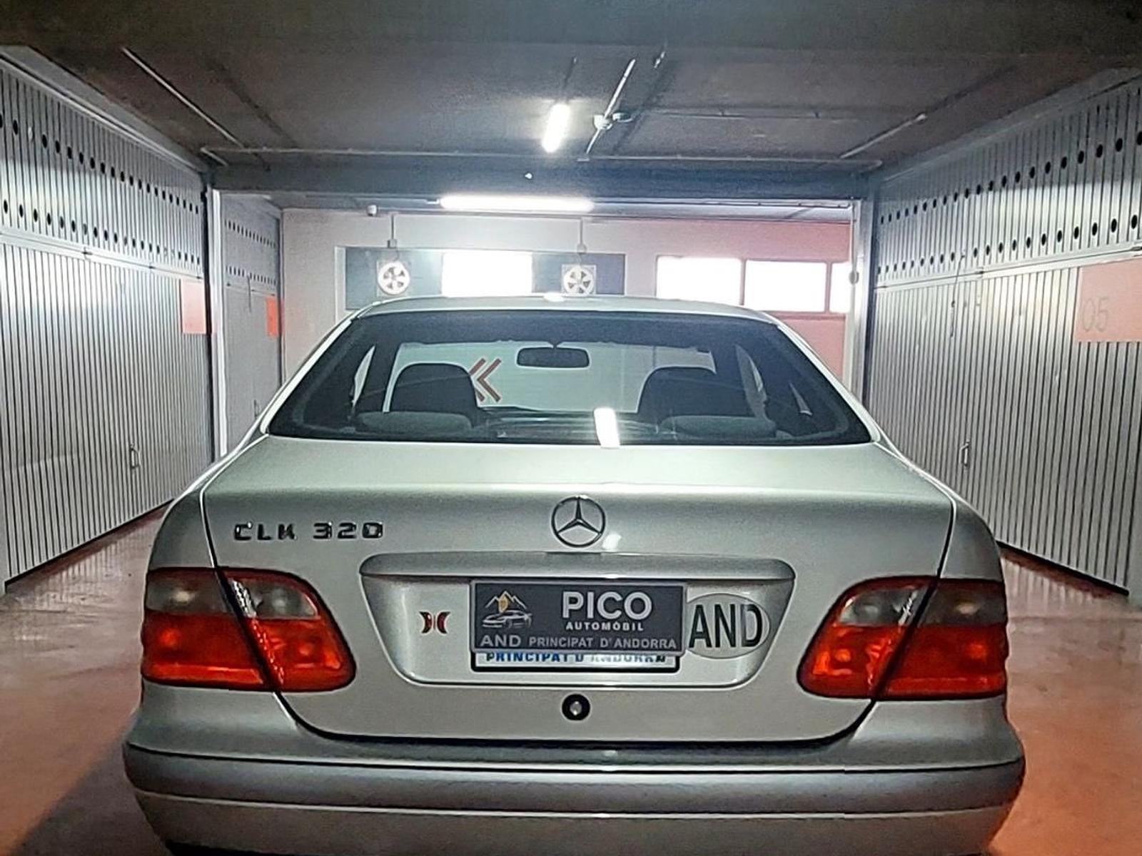 Mercedes-Benz Clk-Class