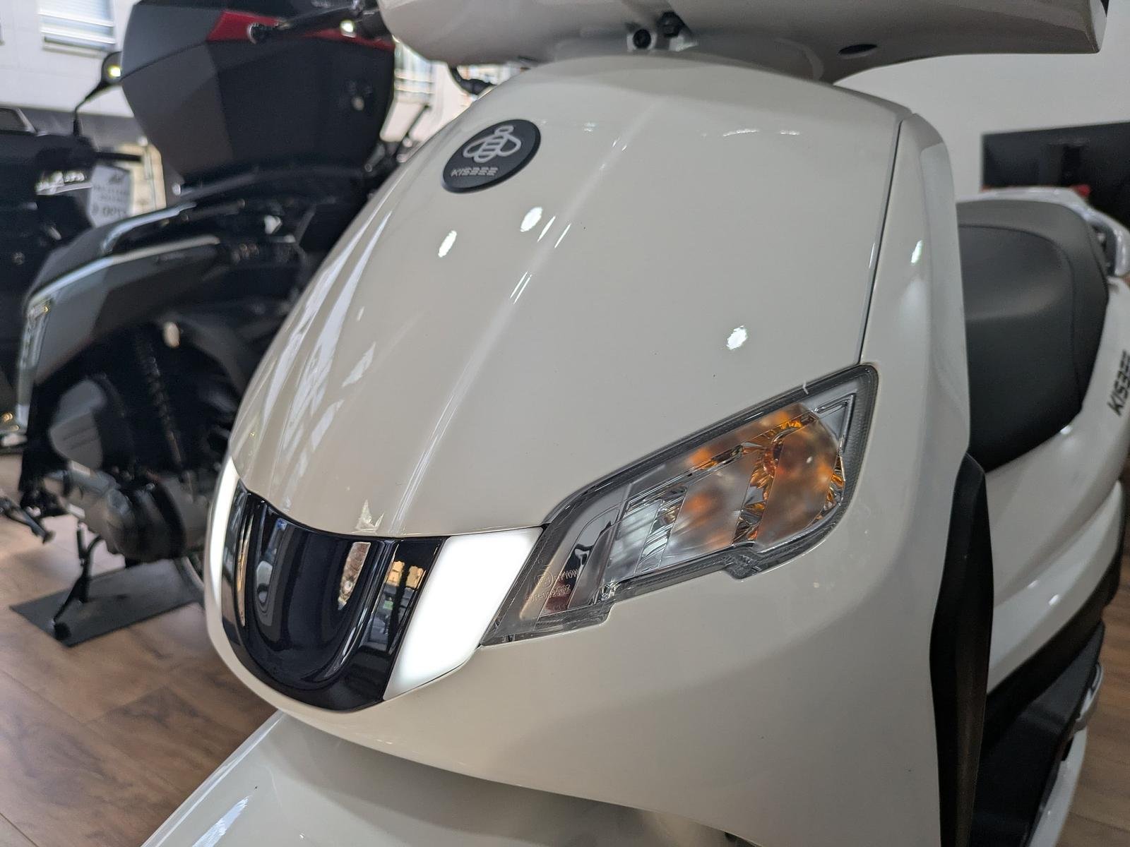 Peugeot KISBEE M