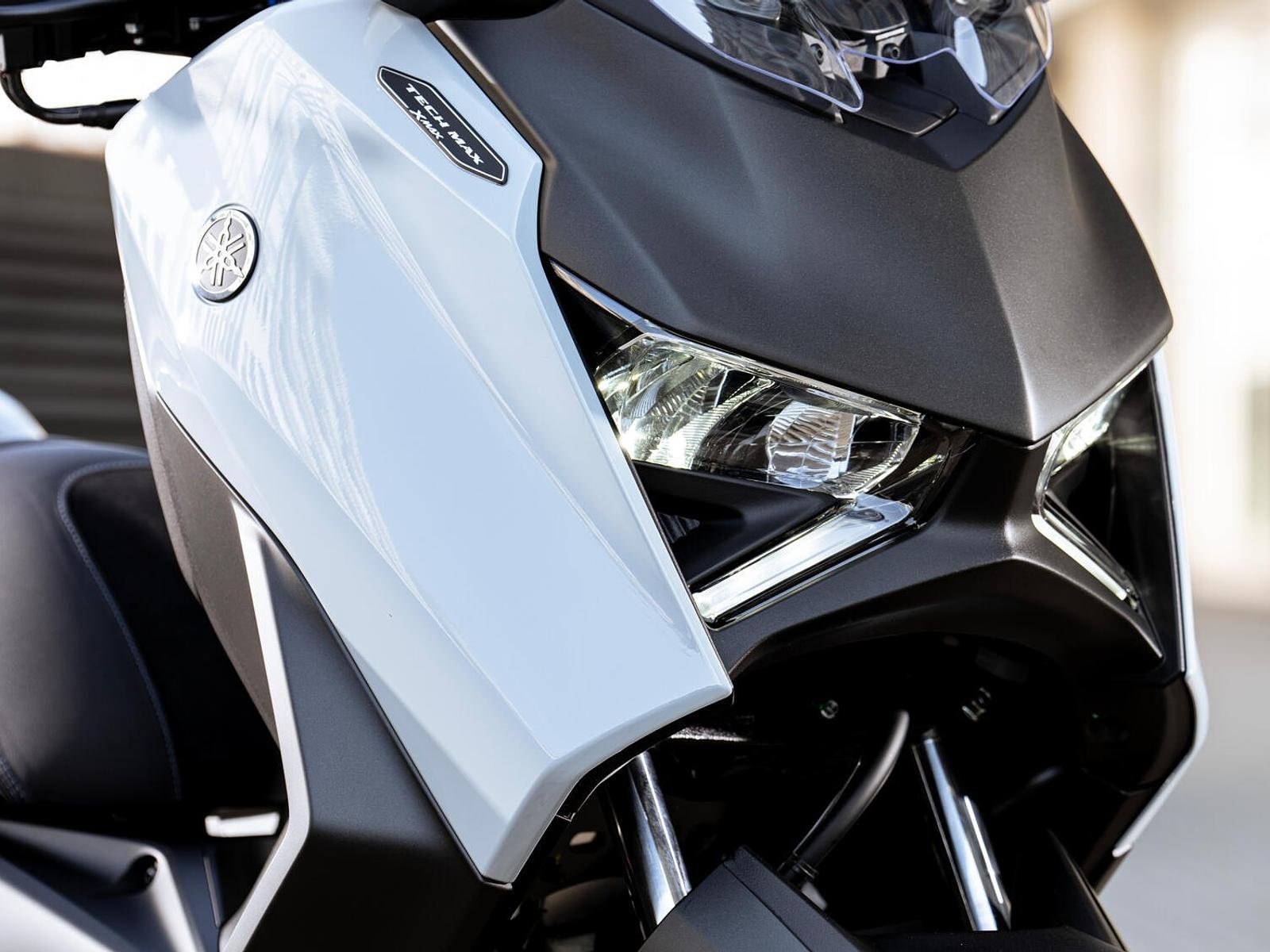 Yamaha XMAX 300 Tech MAX
